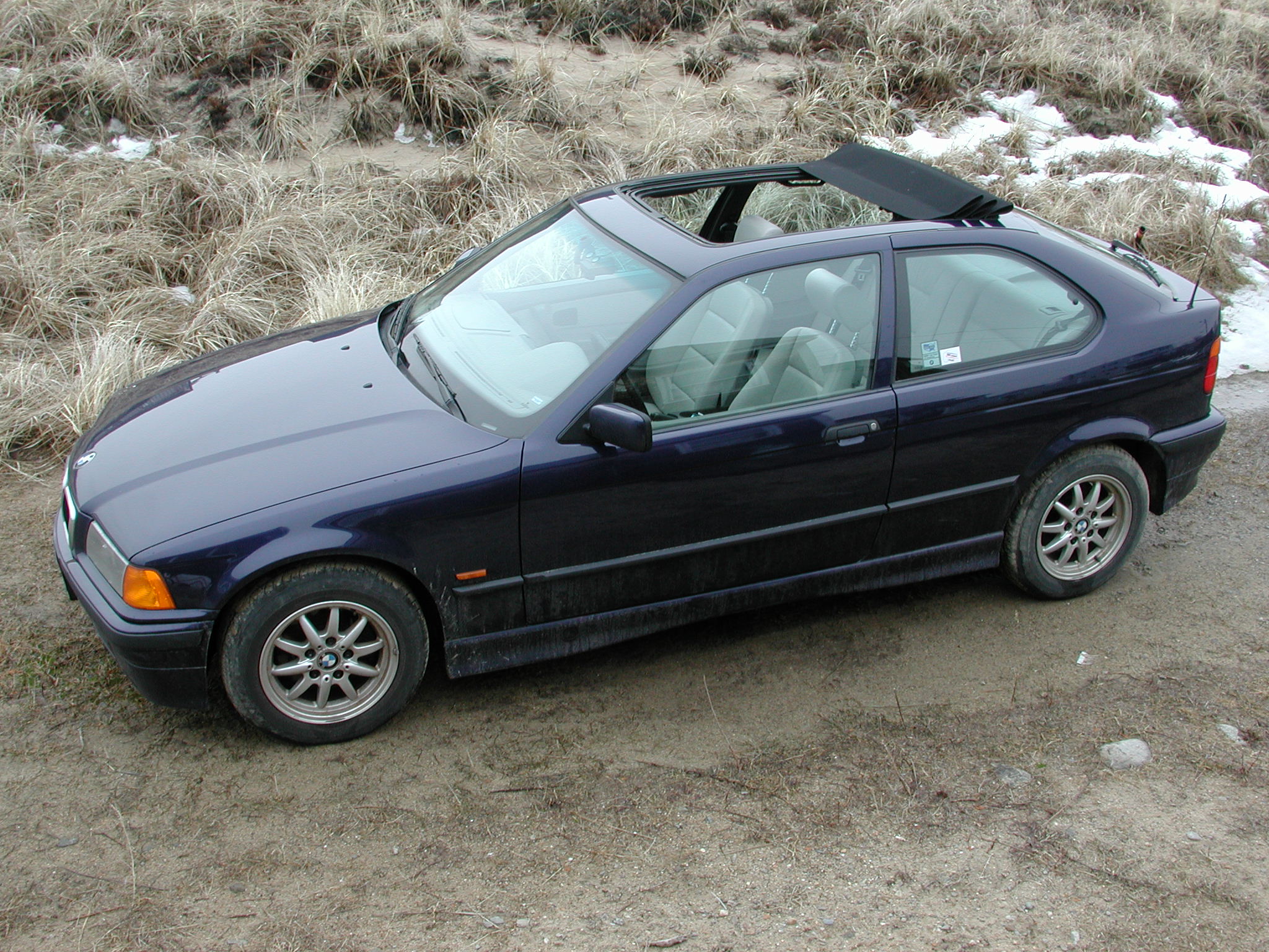 BMW 318ti 1997