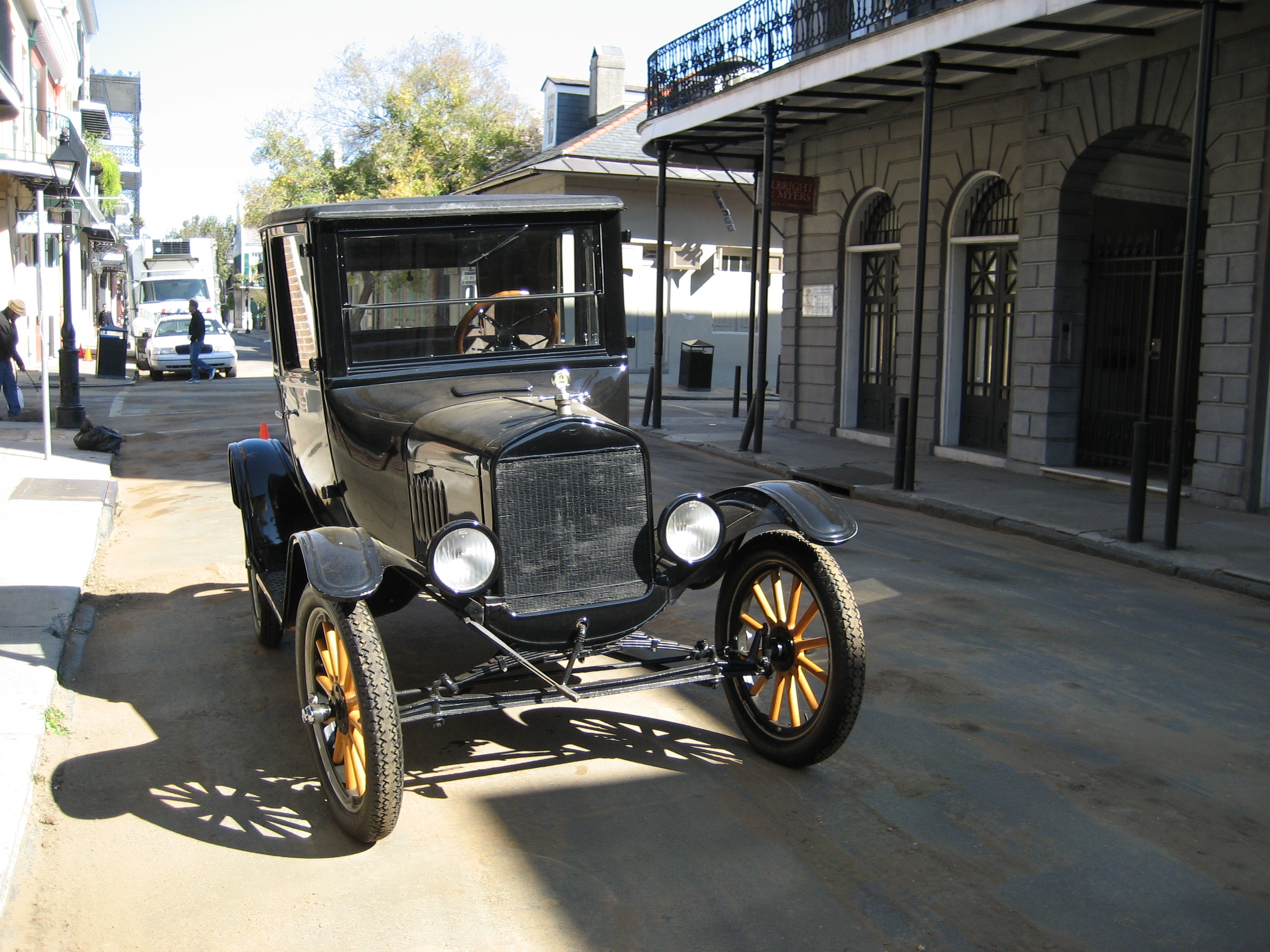 BourbonStModelT20Nov06Front