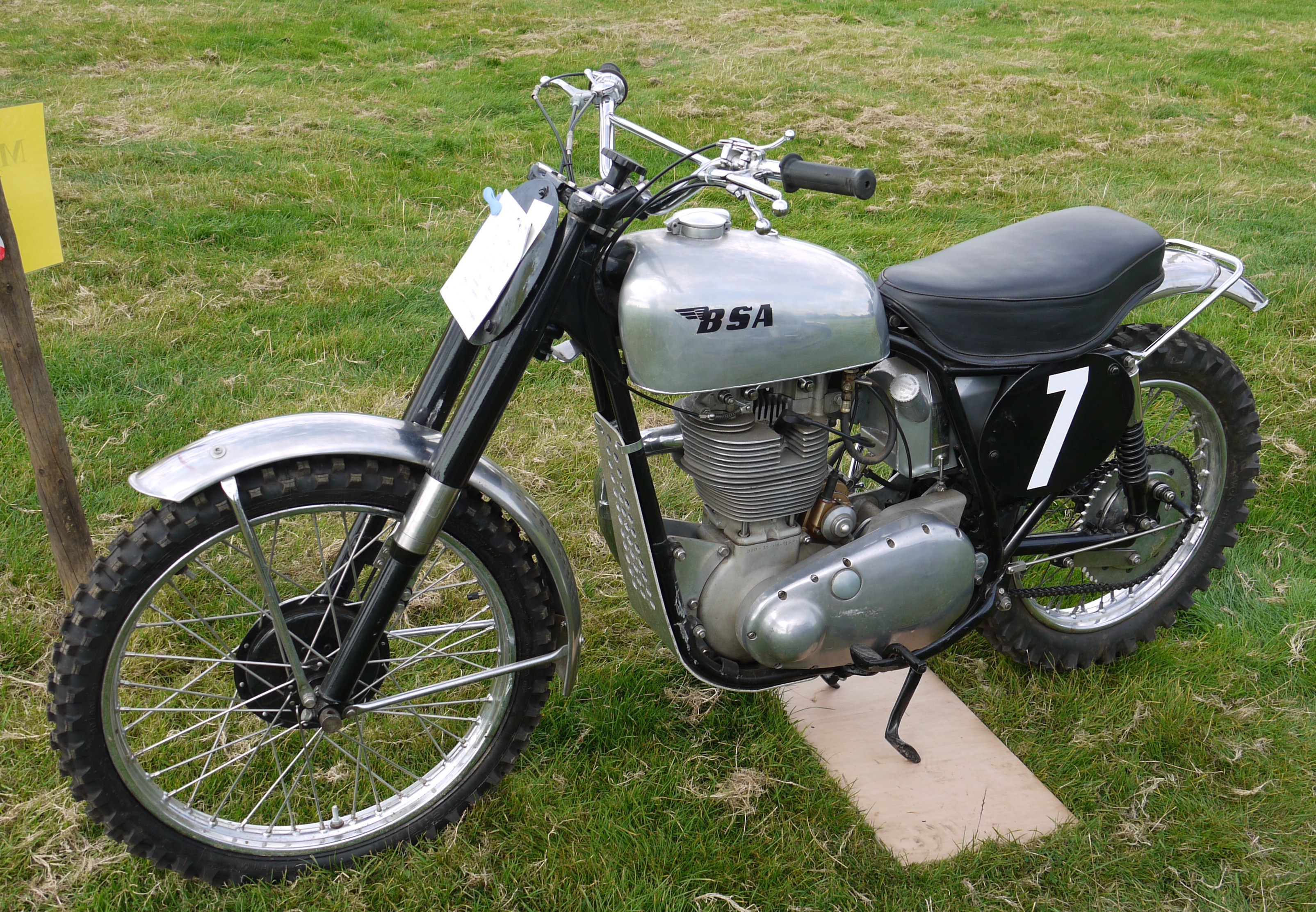 BSA Motocross Bike 196x