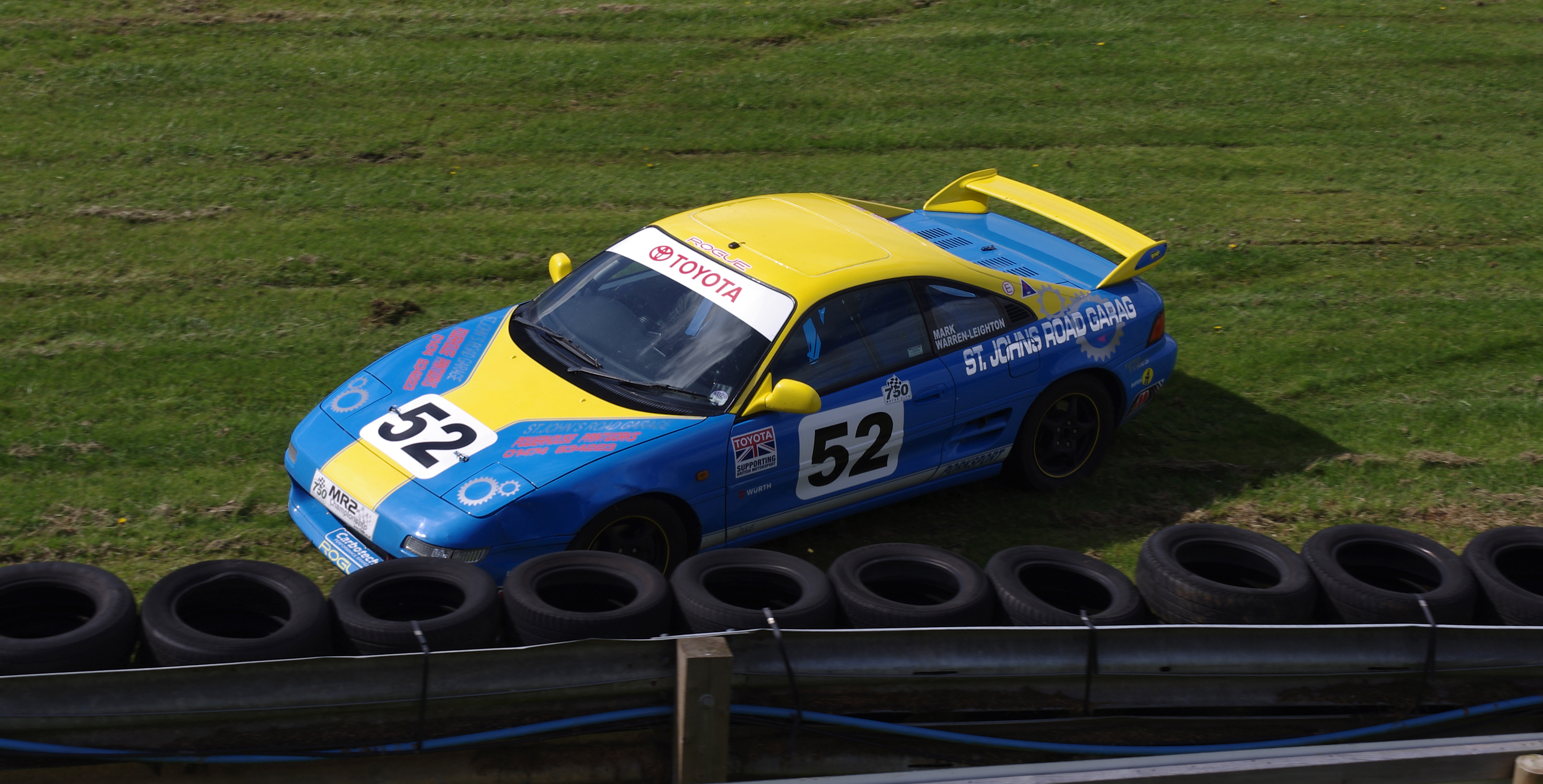 Castle Combe Circuit MMB F4 750MC Toyota MR2 Championship