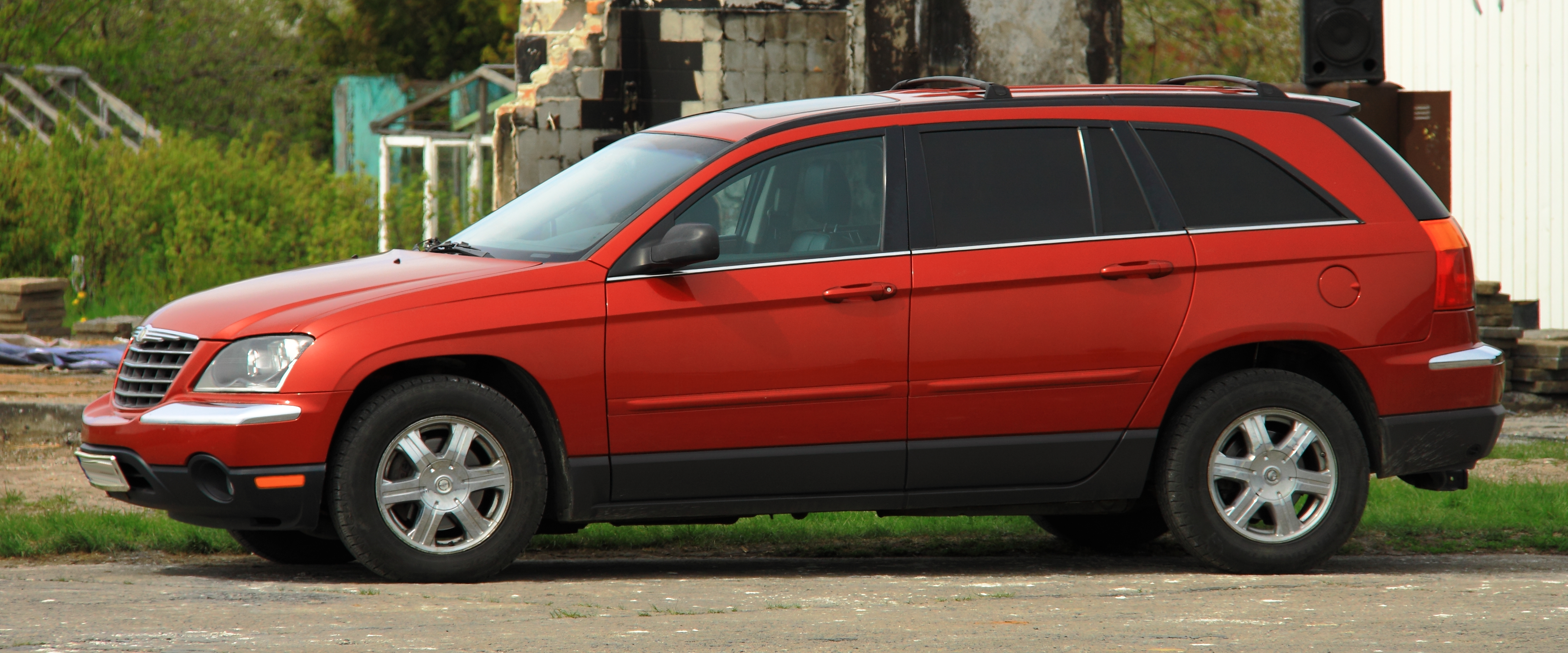 Chrysler Pacifica red