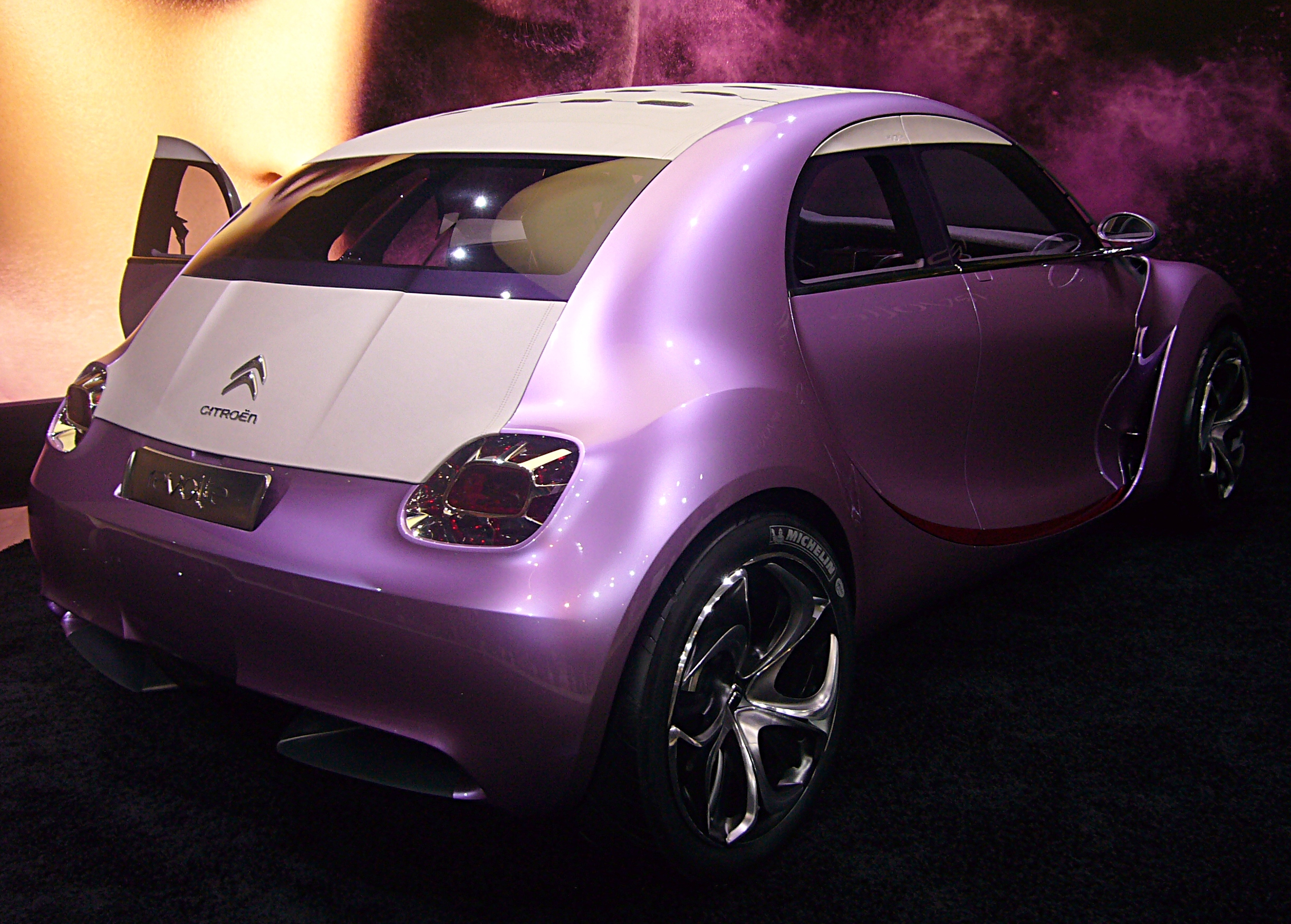 Citroën Revolte (rear quarter)