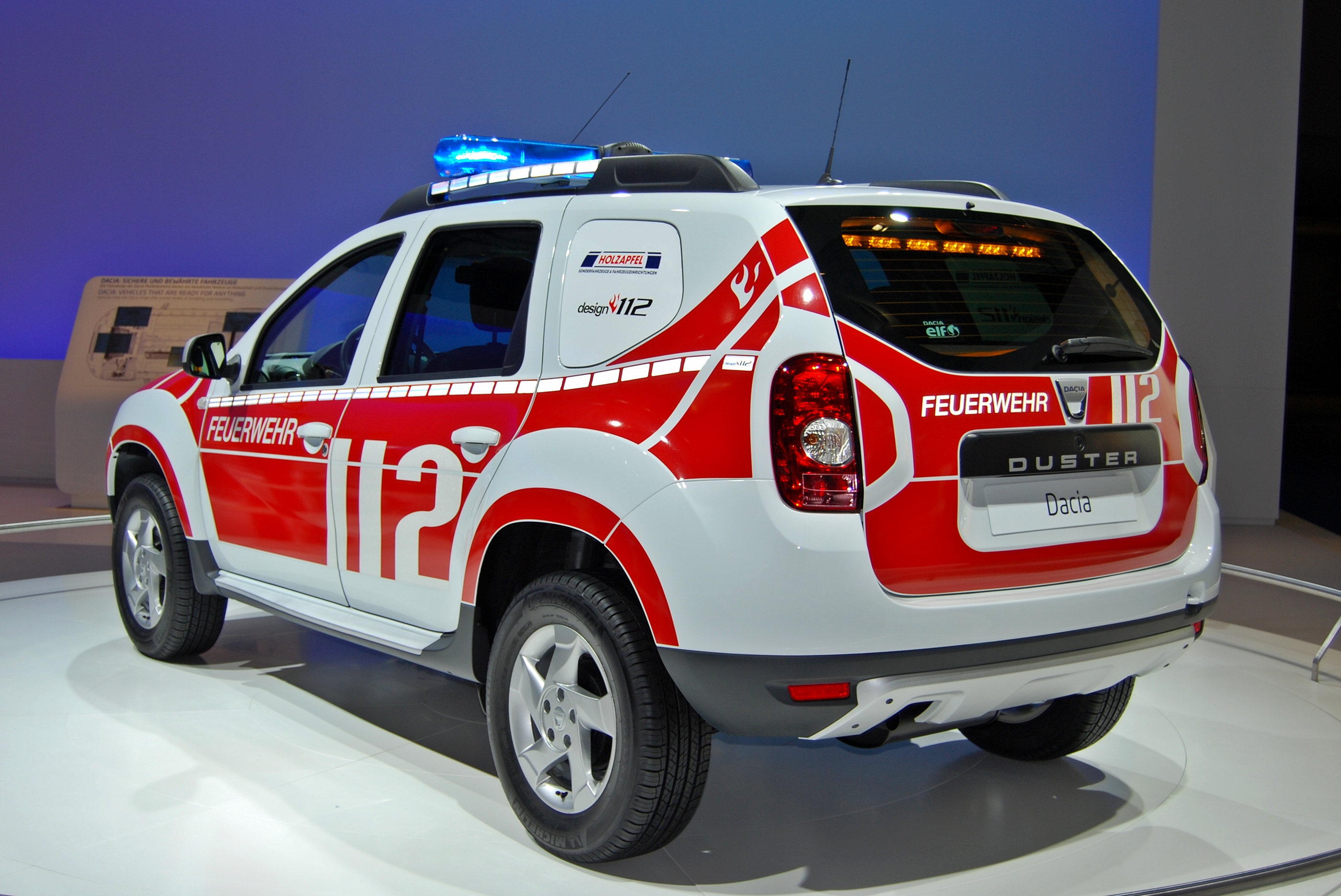 Dacia Duster Feuerwehr IAA 2011