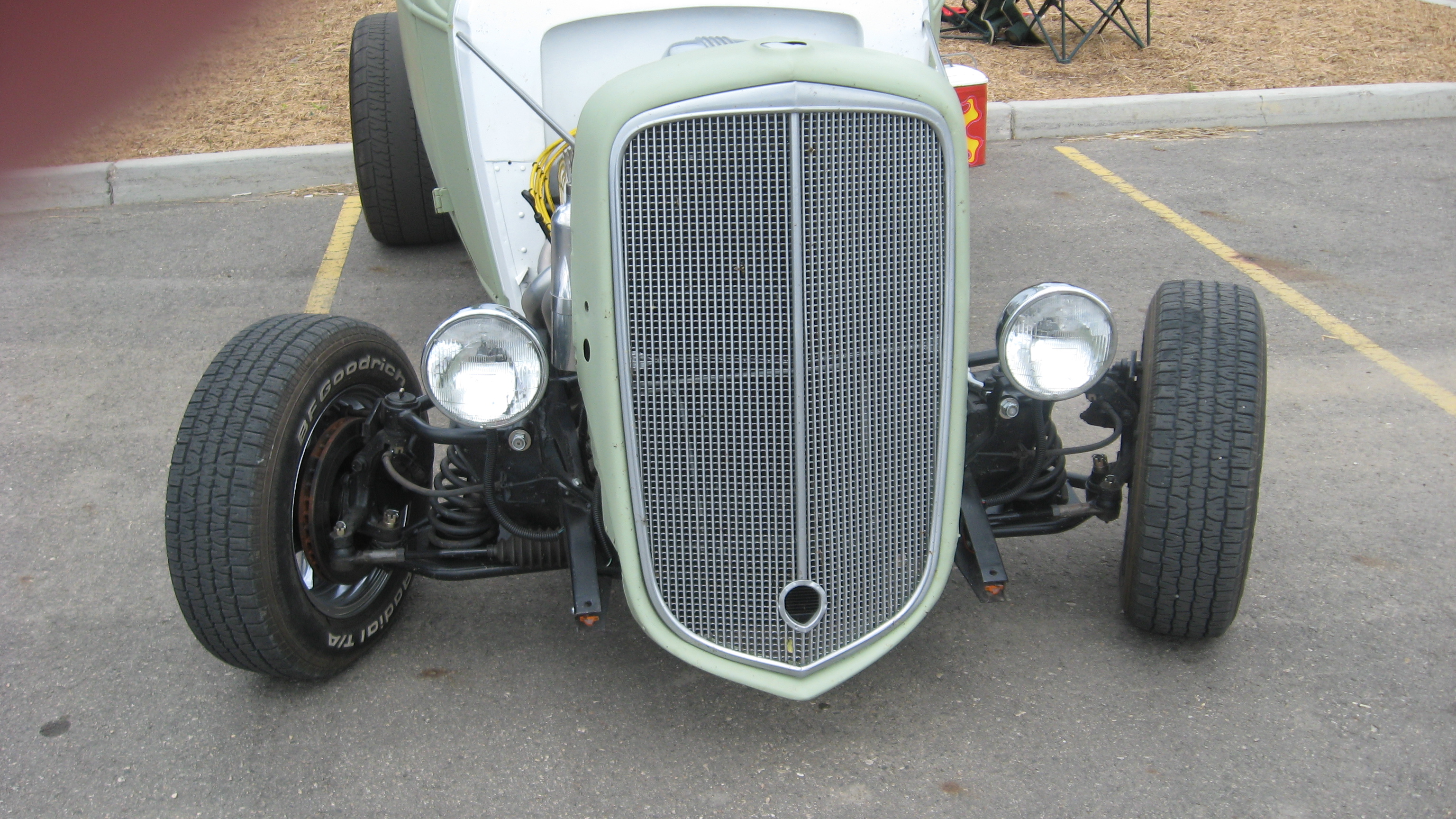 Deuce front