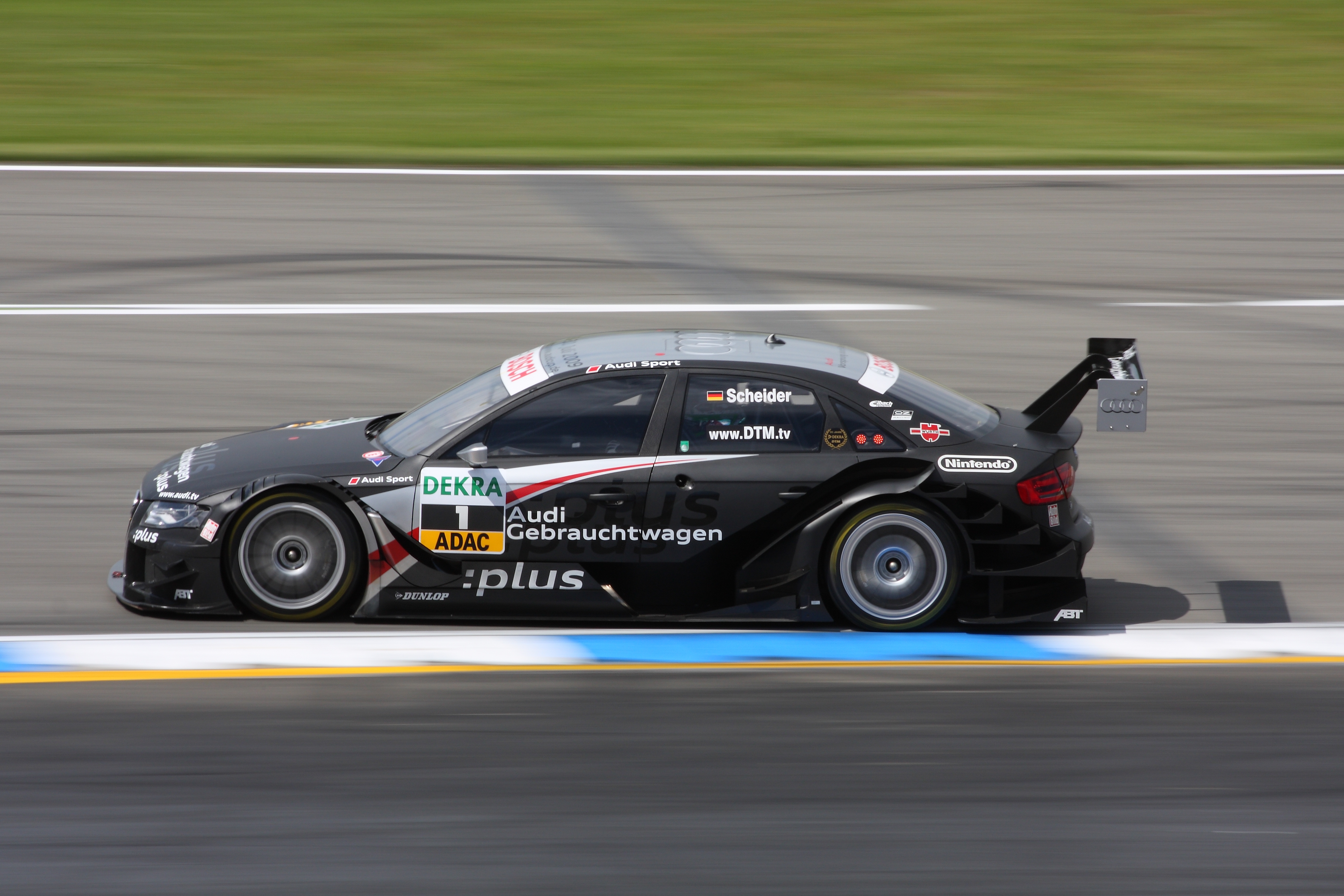 DTM Audi A4 Scheider09 amk