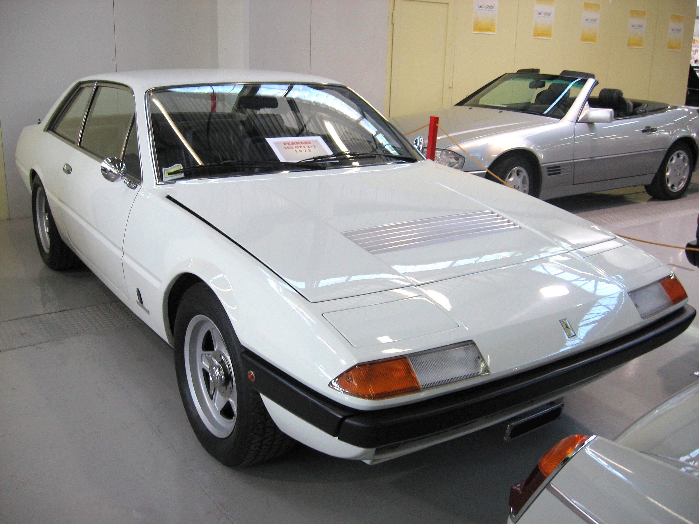 Ferrari 365 GT4