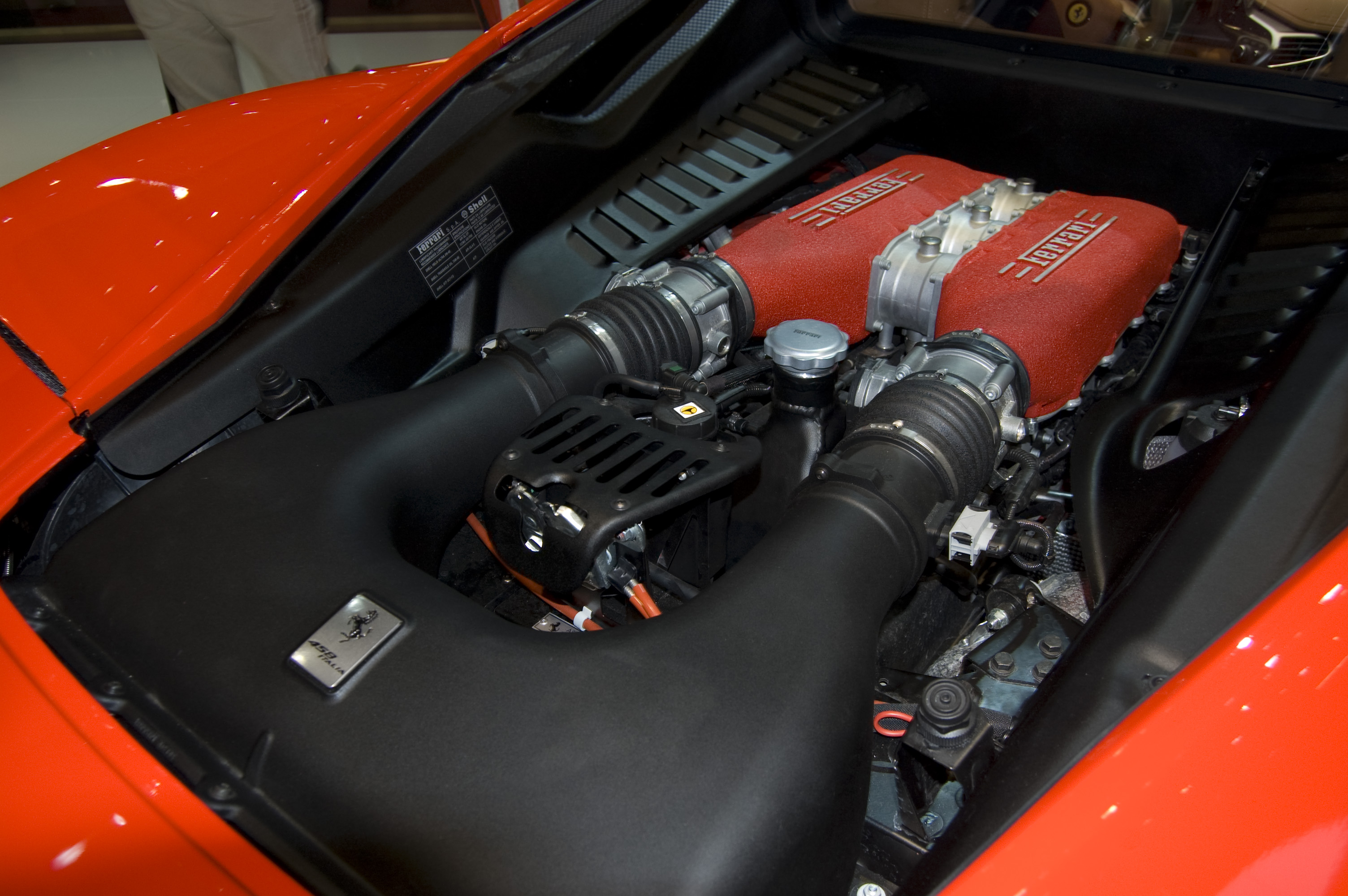 Ferrari 458 Italia engine