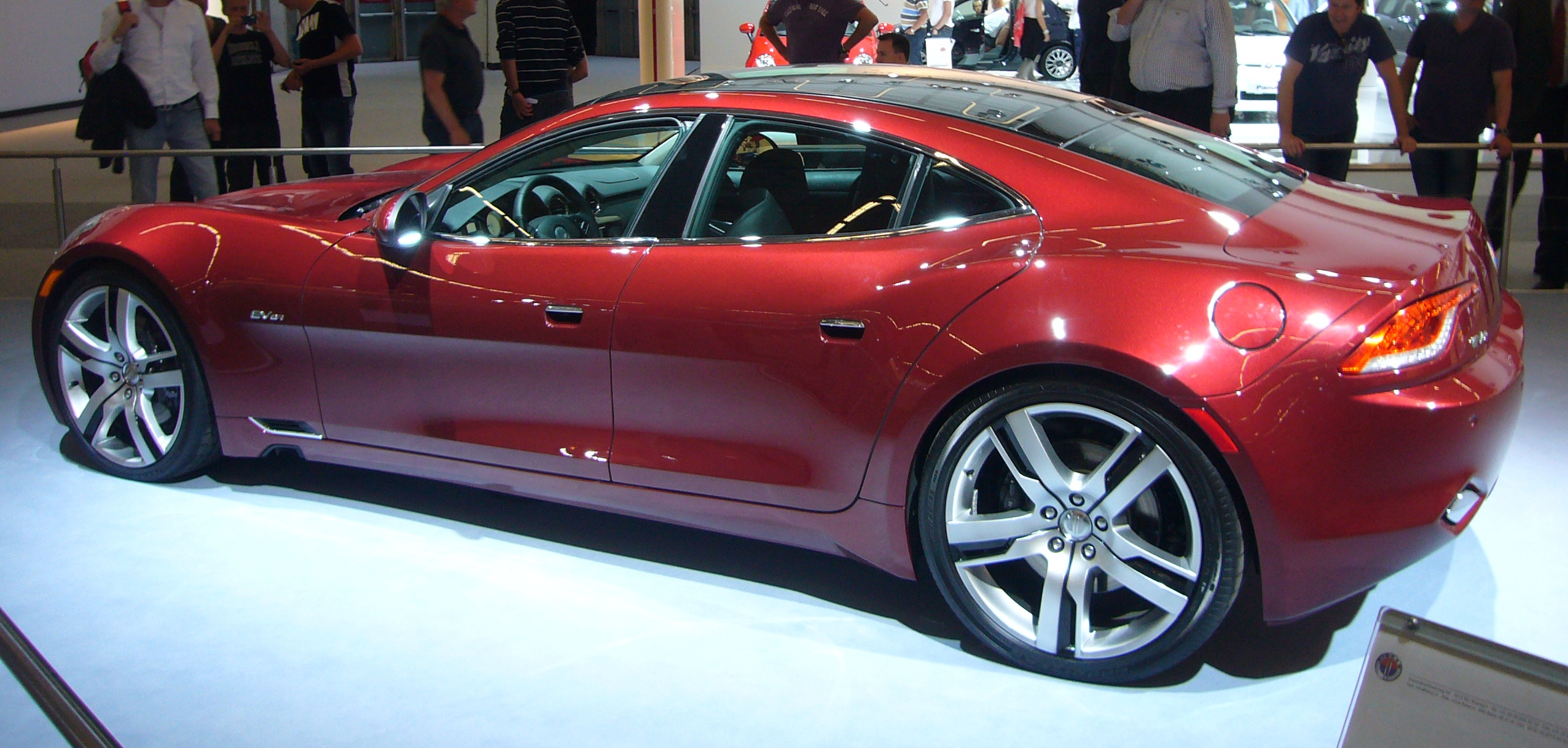 Fisker Karma (side)