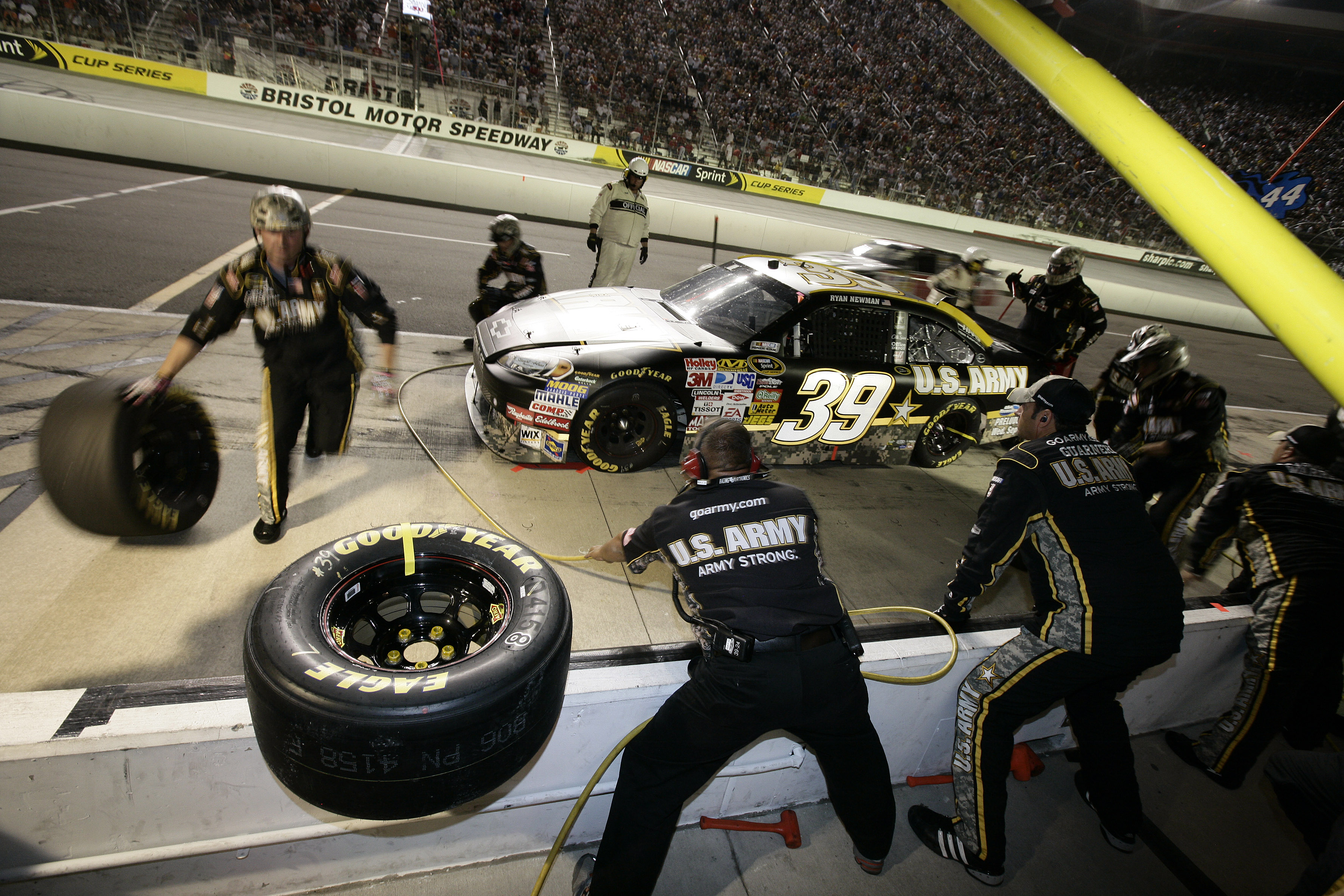 Flickr - The U.S. Army - Army Racing pit stop