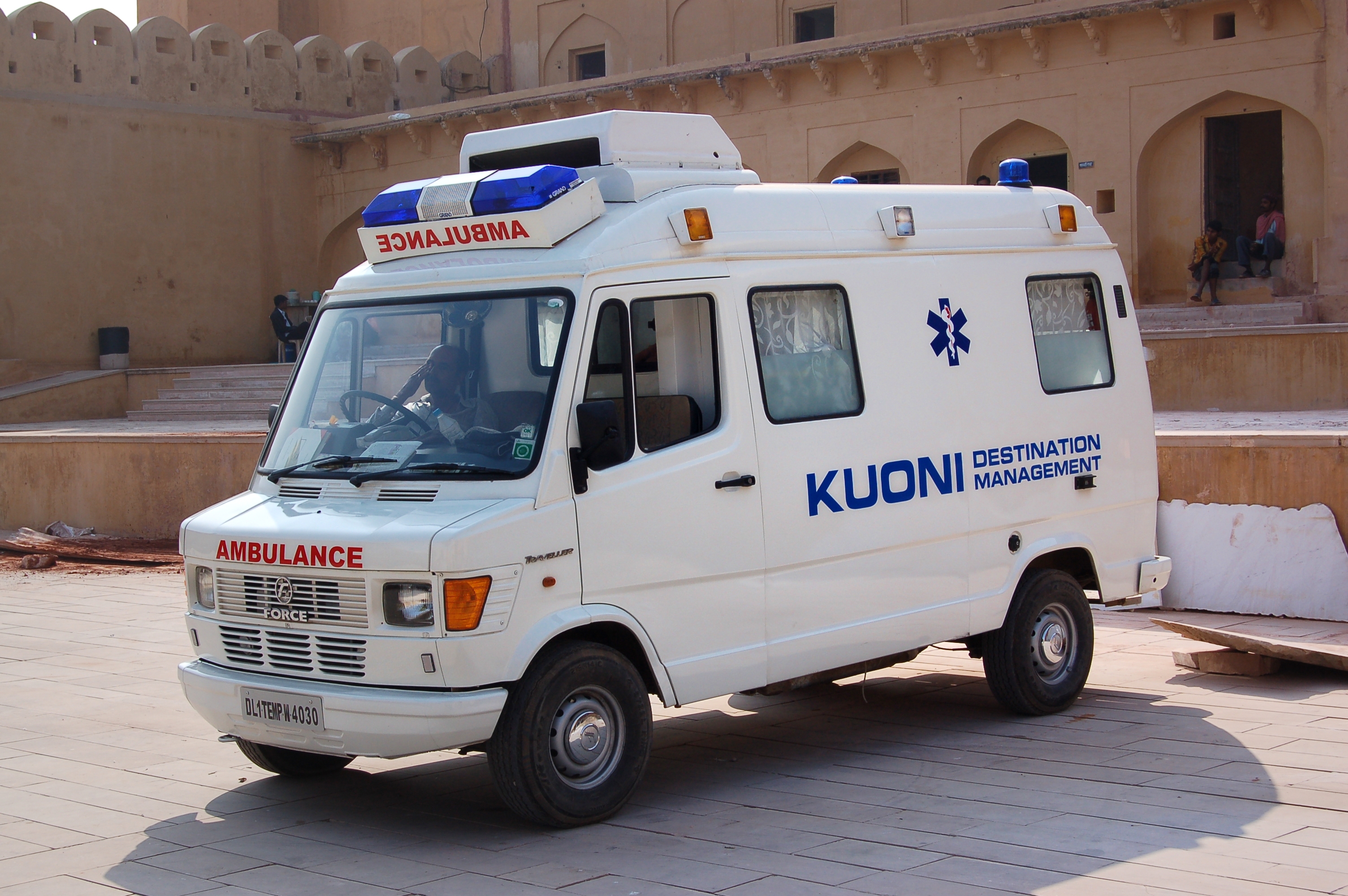 Force Traveller Kuoni ambulance, 2008