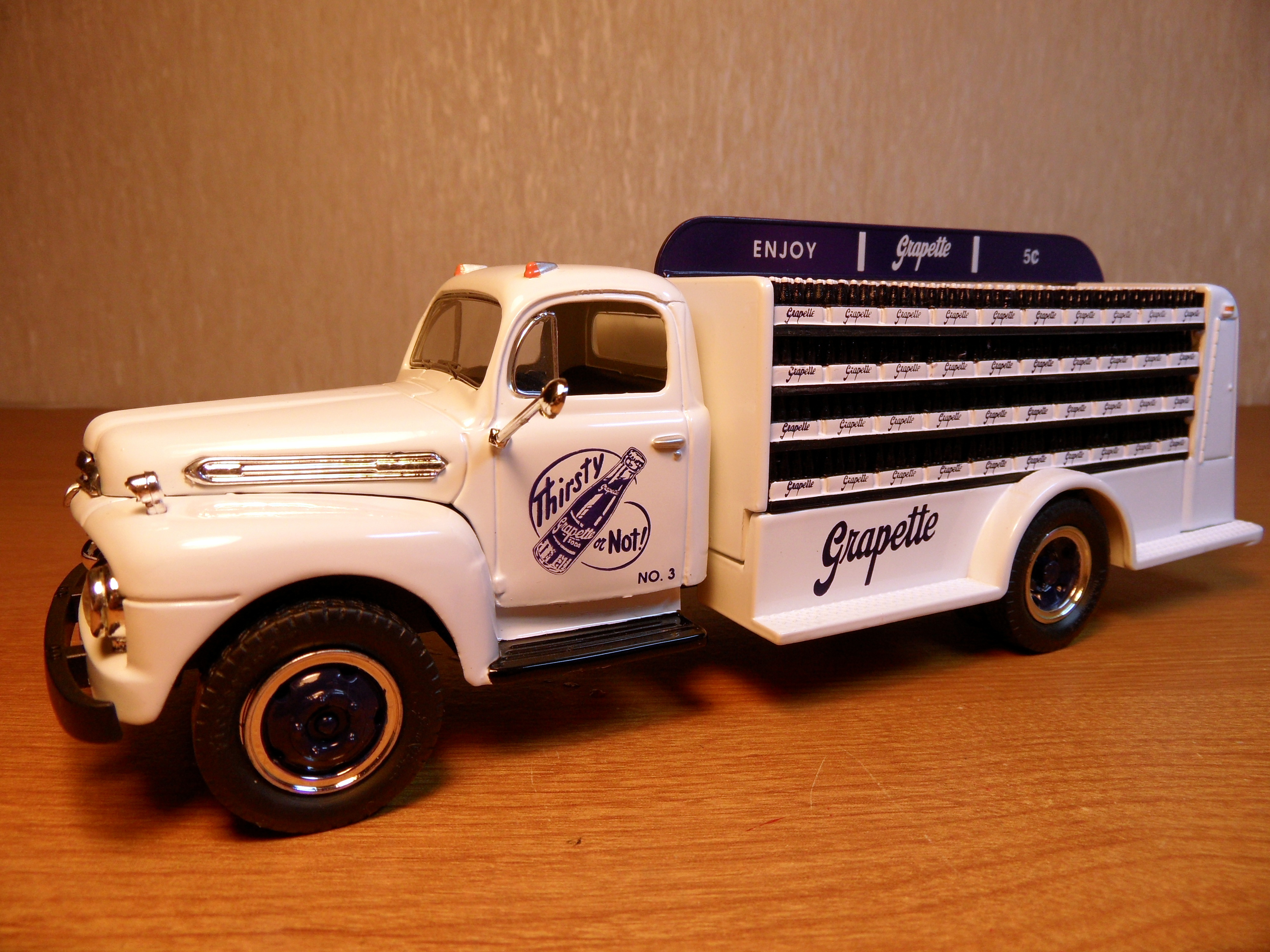 Ford Delivery Truck - Grapette