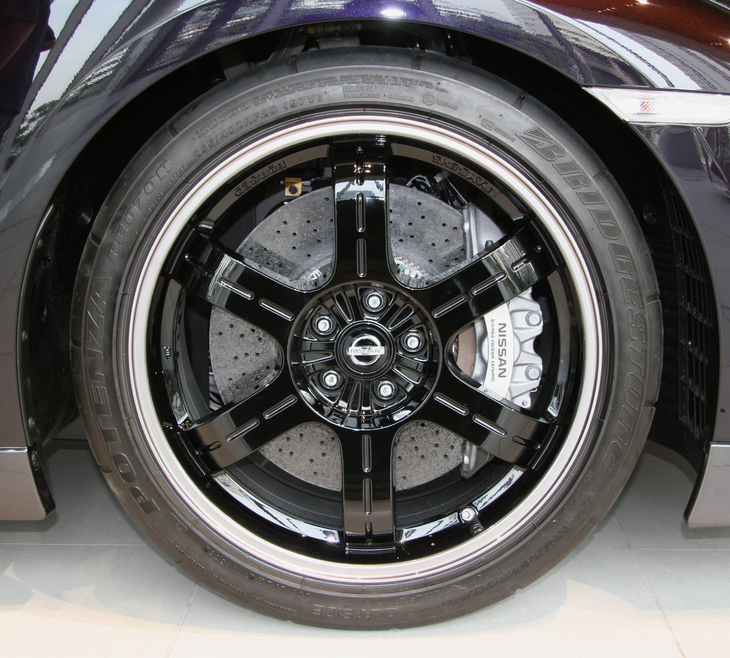 Front tire and wheel of NISSAN GT-R SpecV