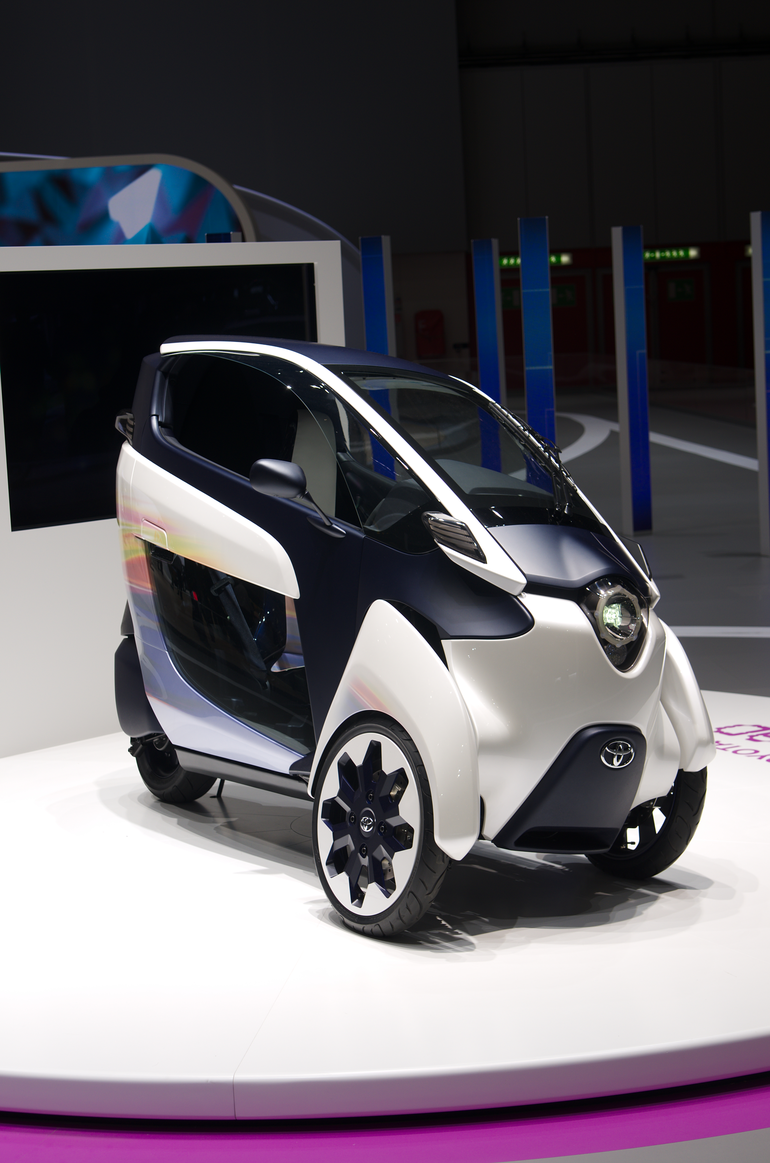 Geneva MotorShow 2013 - Toyota i-Road
