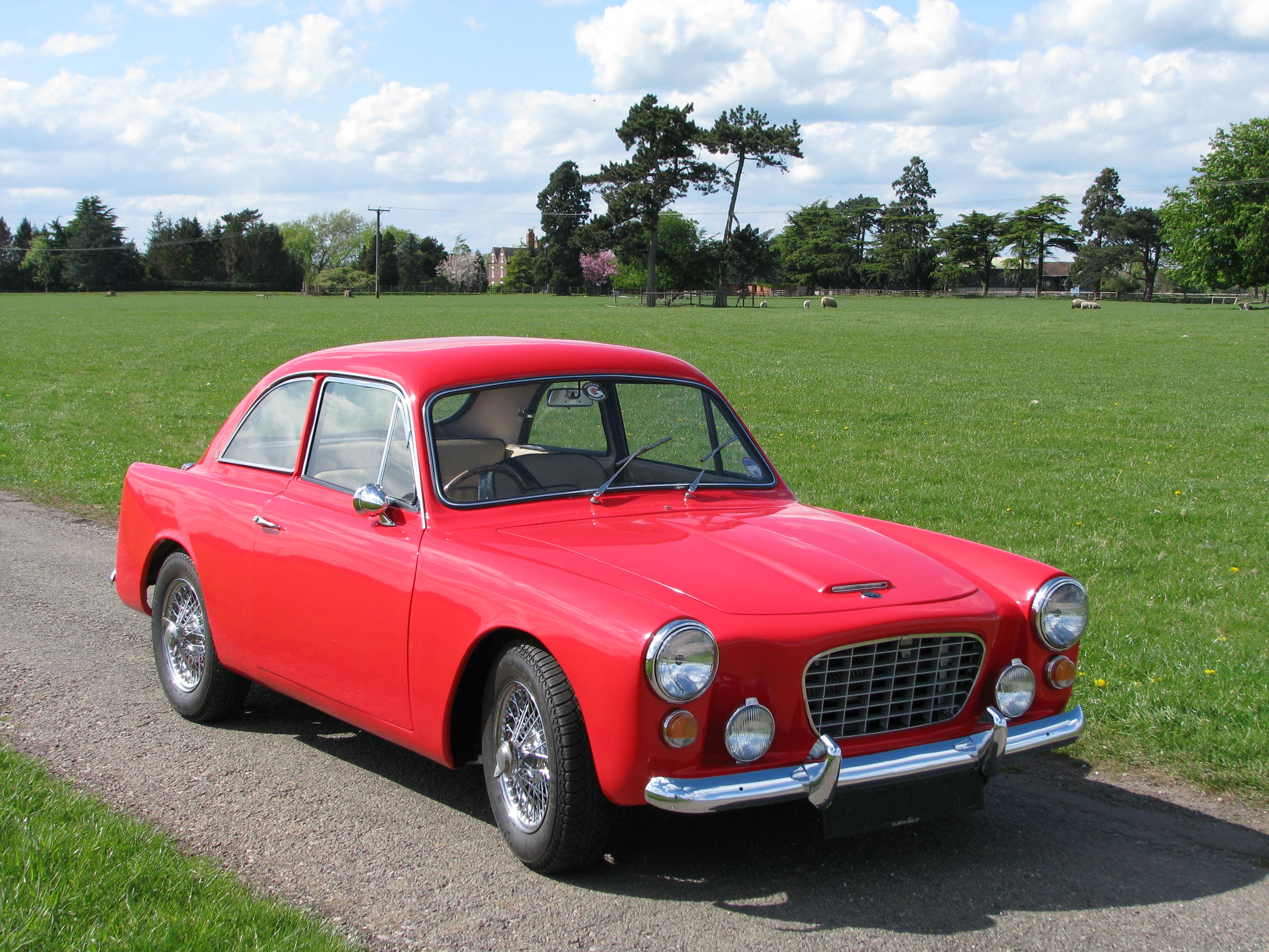 Gilbern GT1800