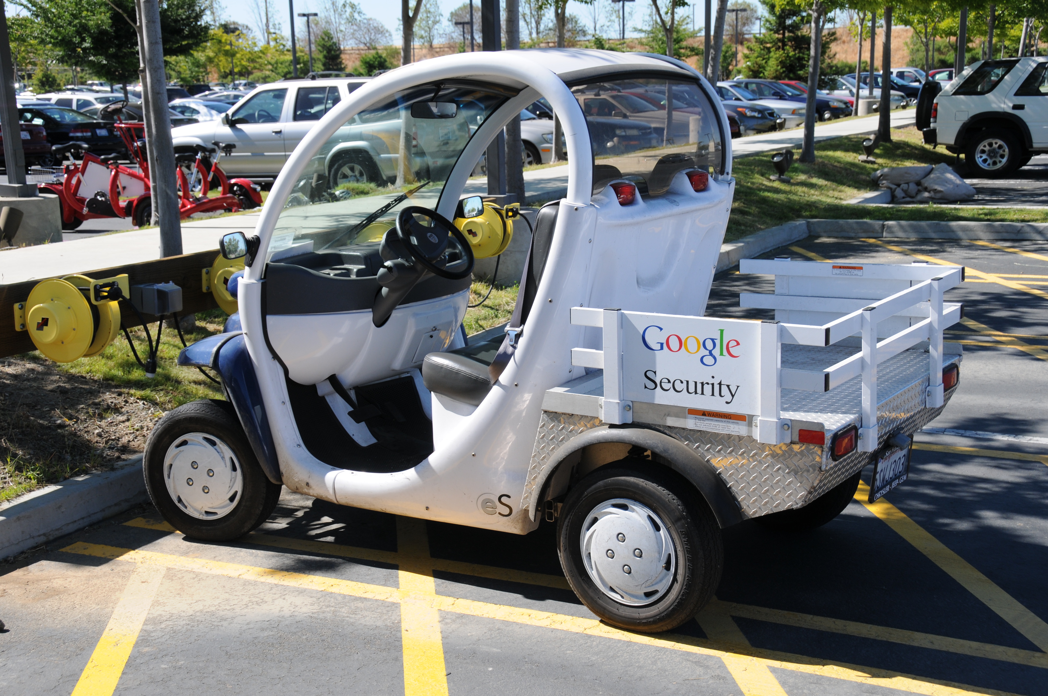 Google Electric Car Seciurity 2008 2592452314 780b7871e1 o