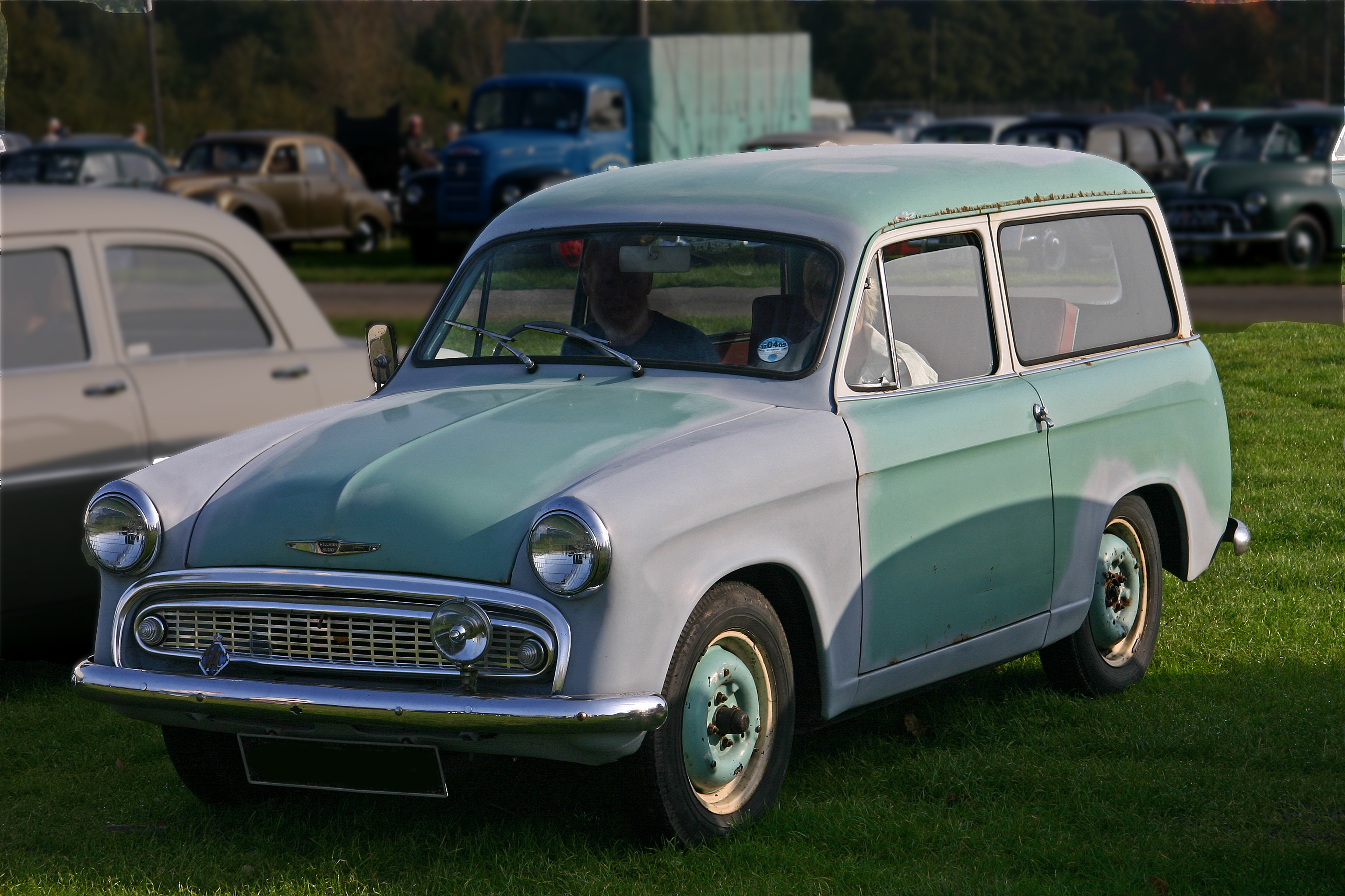 Hillman Husky Series I front