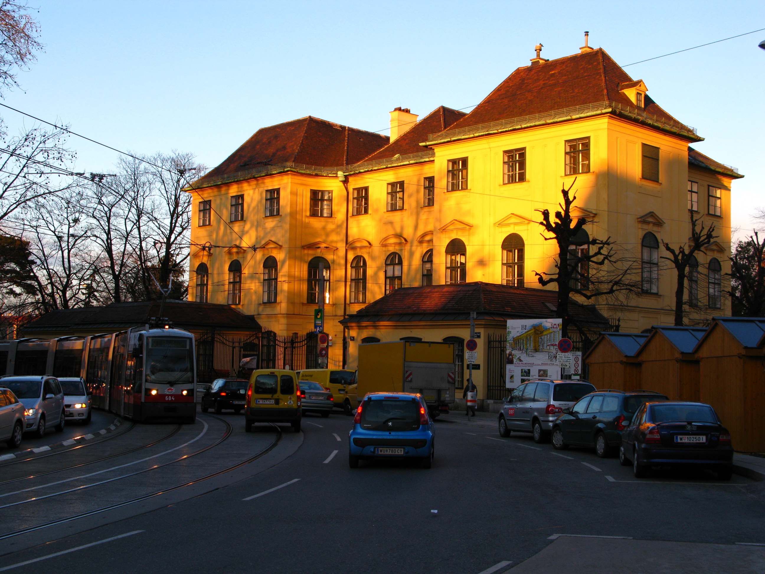 Hitzinger Hauptstrasse Postamt 01