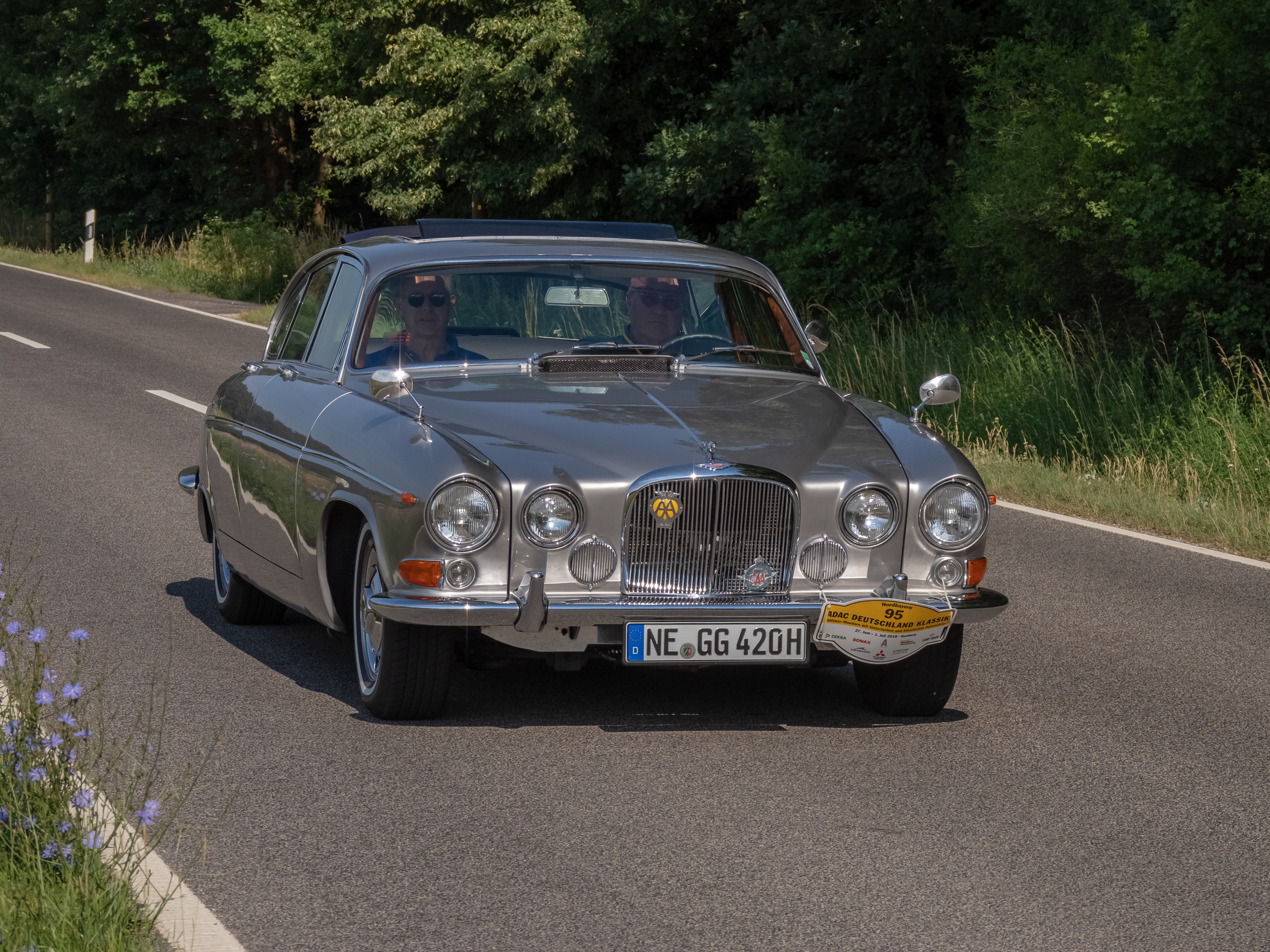 Jaguar 420 G- P6280015