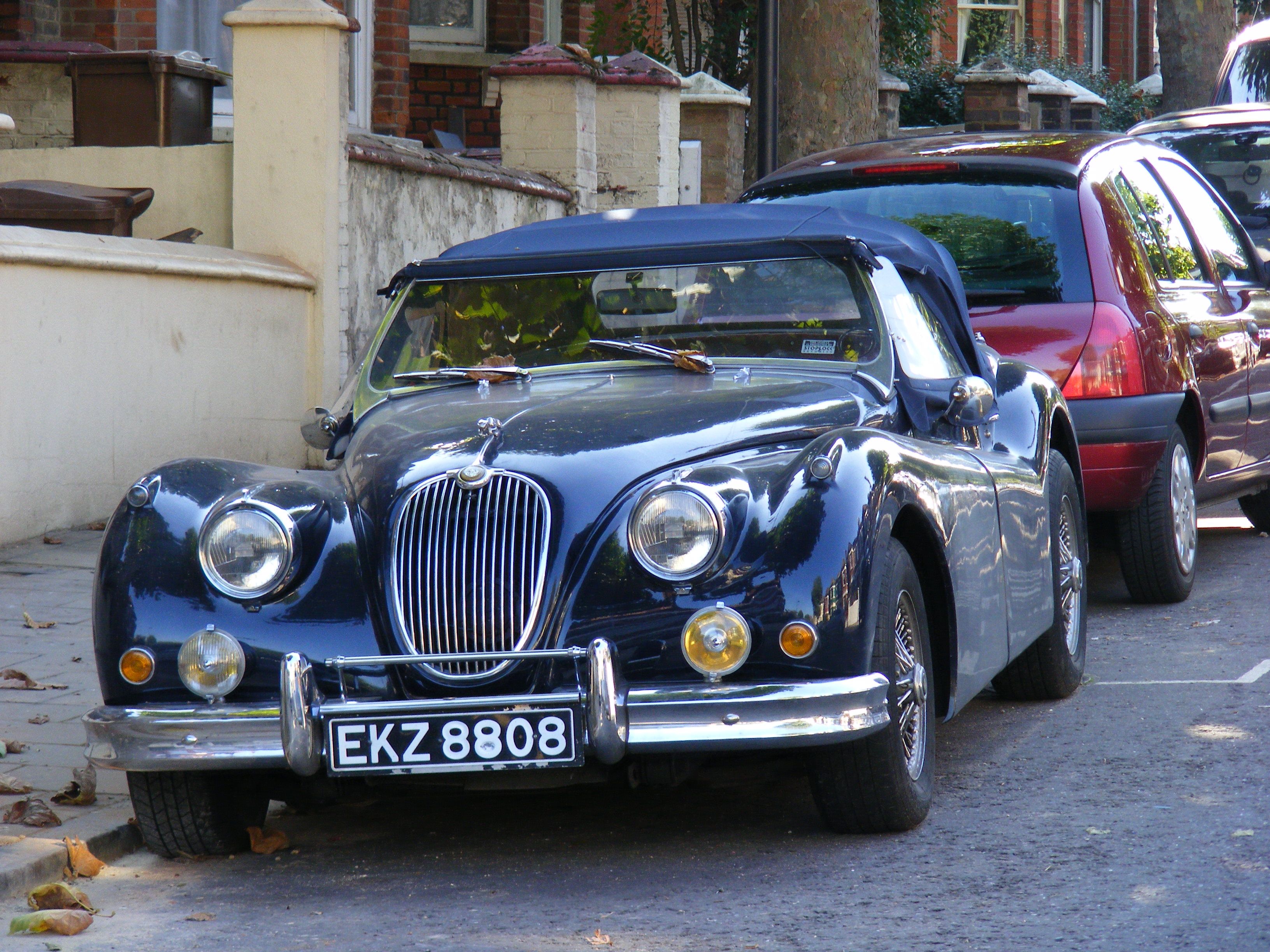 Jaguar XK140 - Flickr - sludgegulper