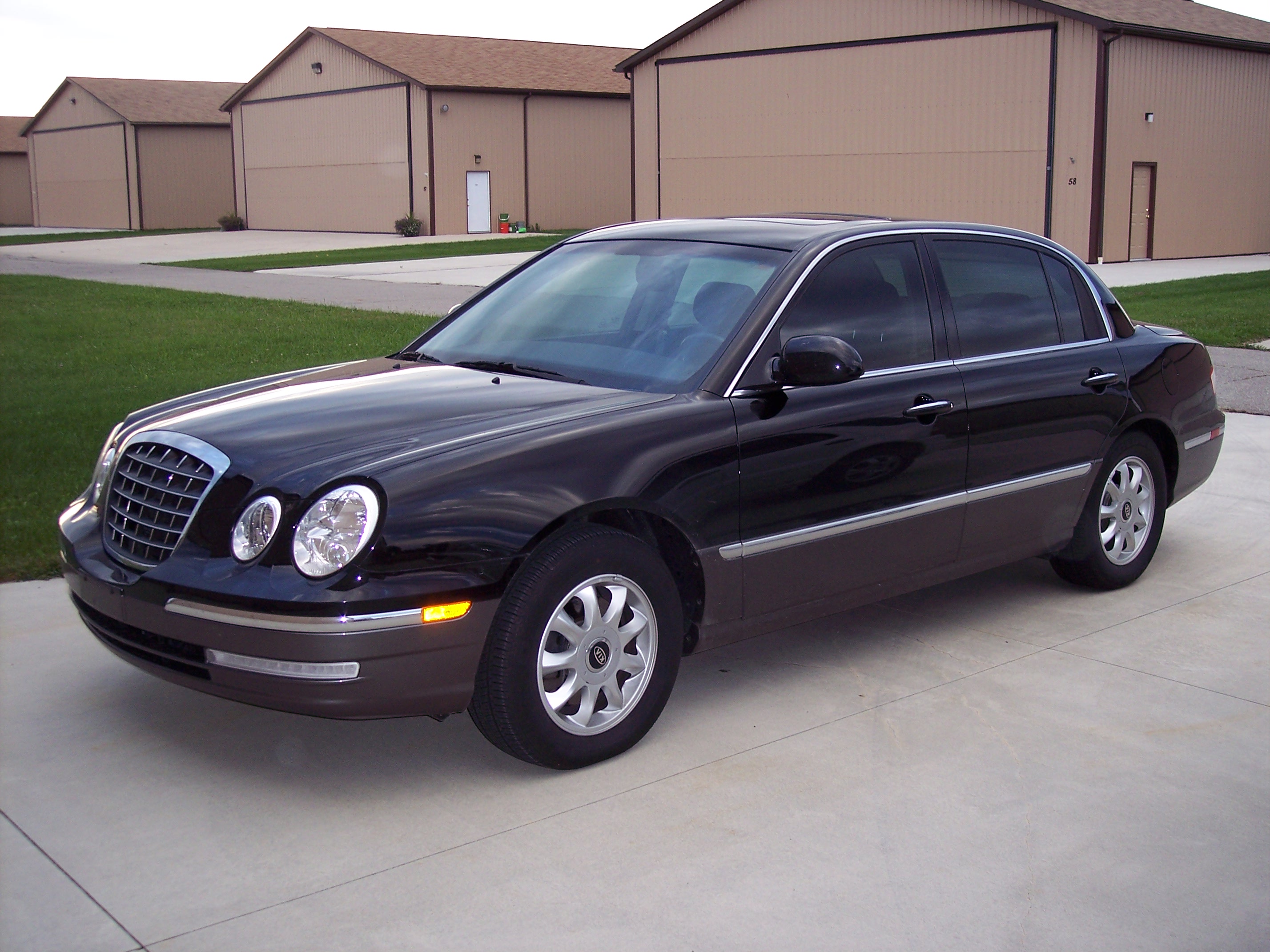 Kia Amanti 2005 big