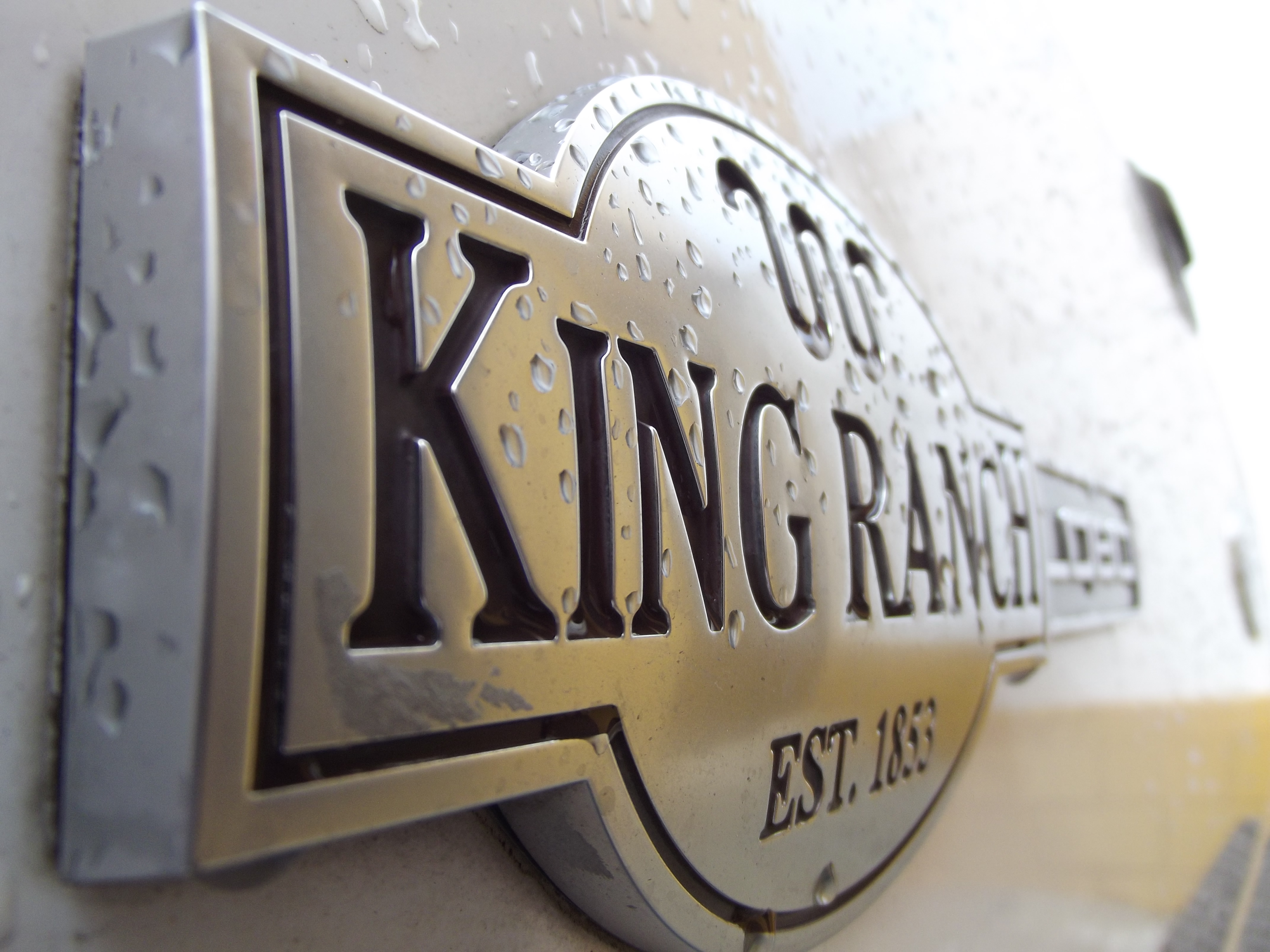 KR Logo on Ford