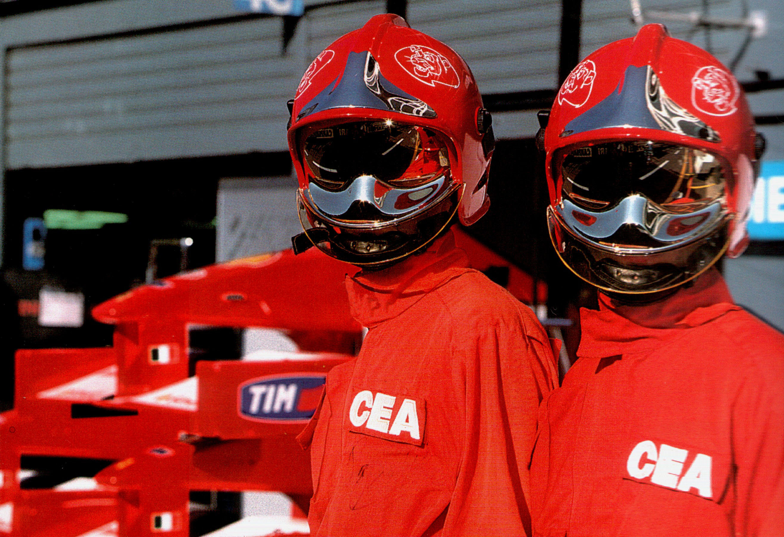 Leoni CEA 2002