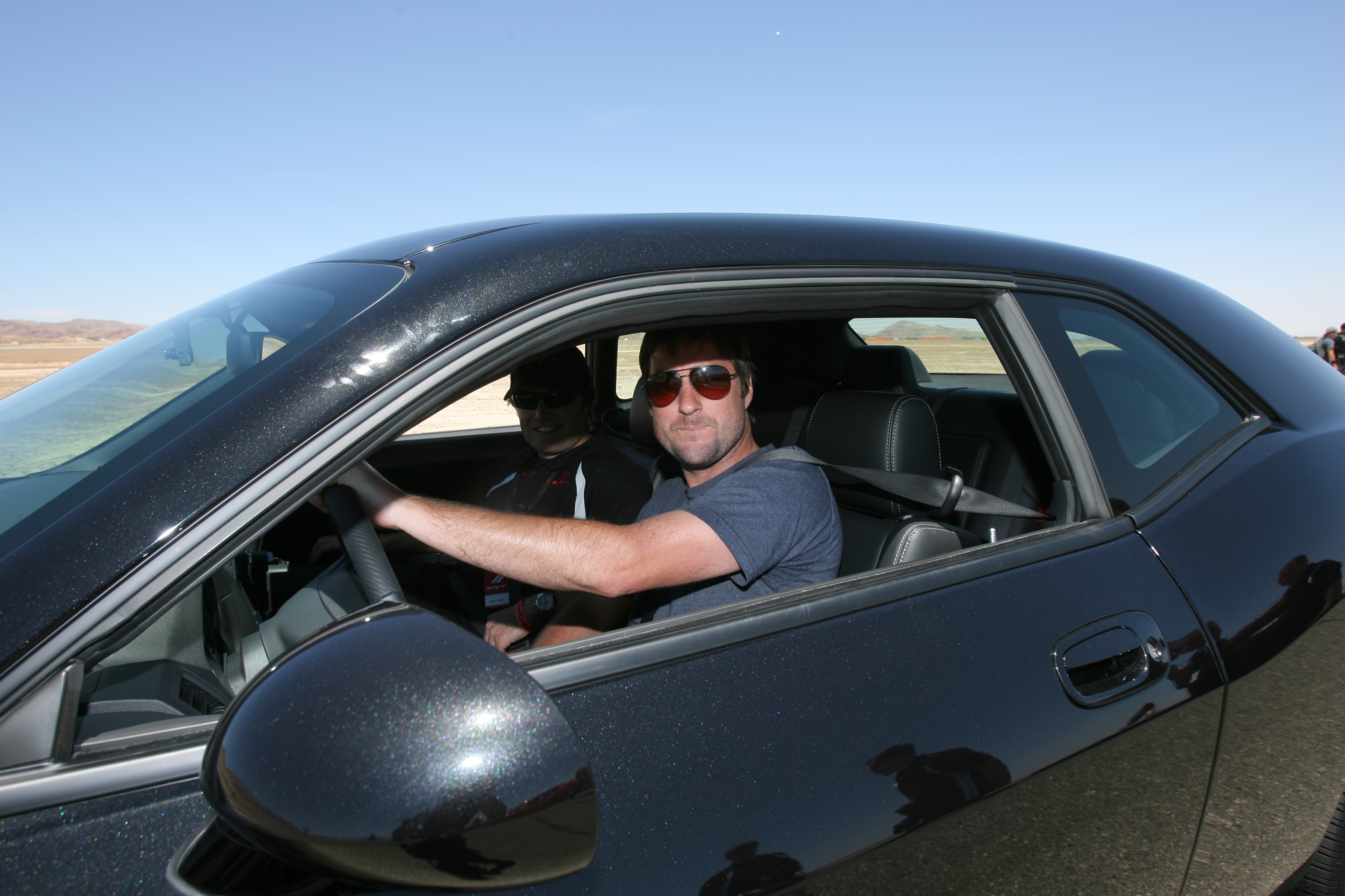 Luke Wilson in car