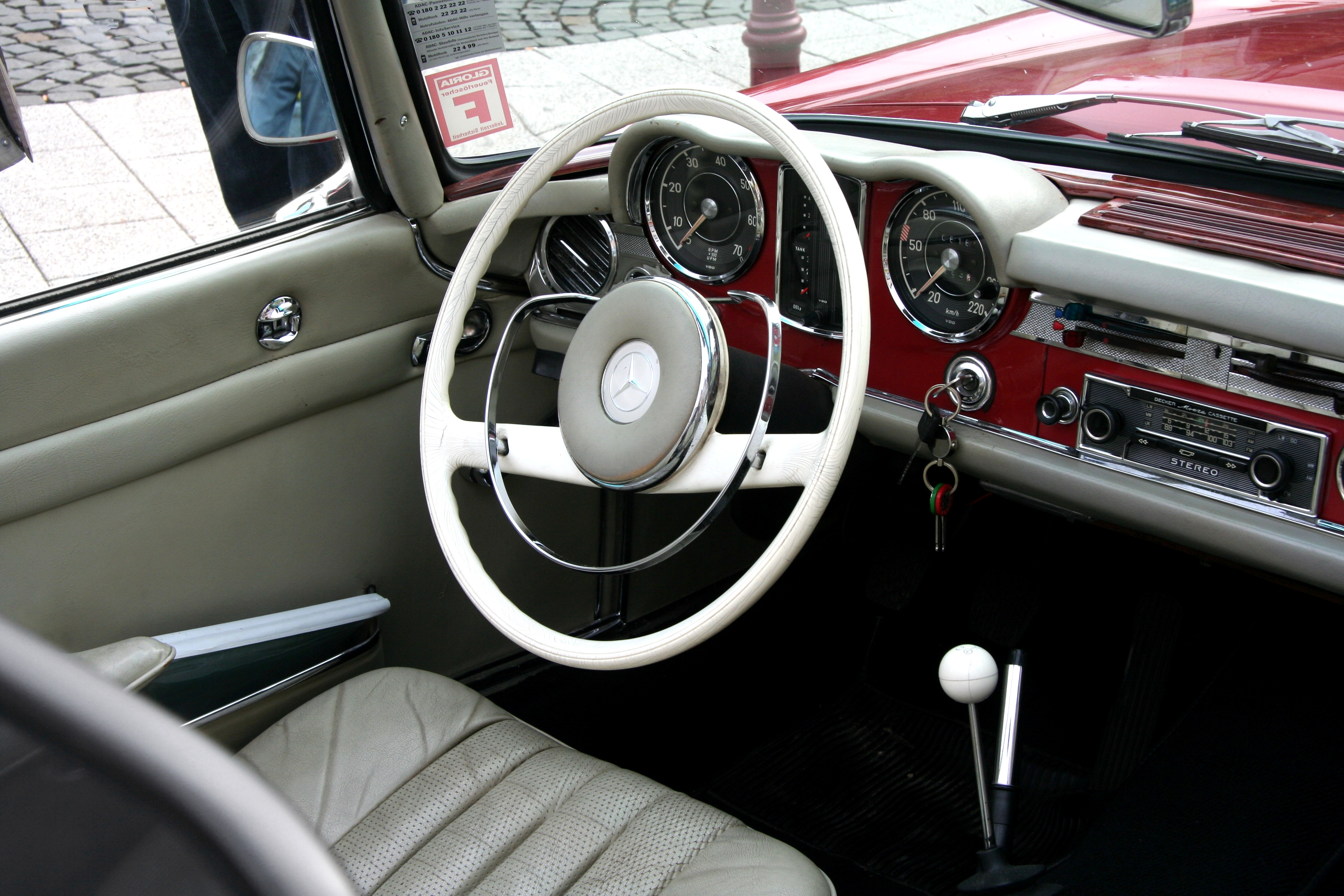 MB 230 SL, Bj. 1964, Armaturenbr (2009-05-01)