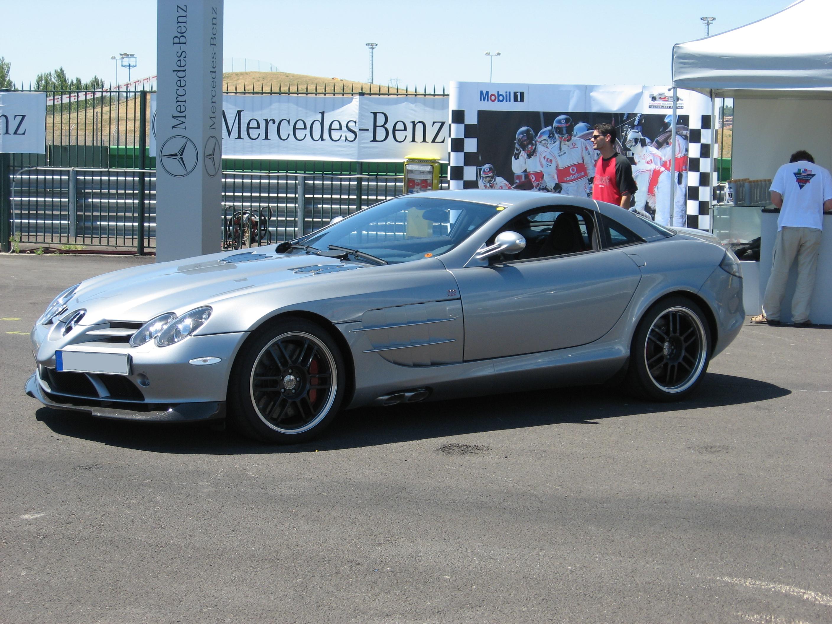 Mercedes-Benz SLR-McLaren 722
