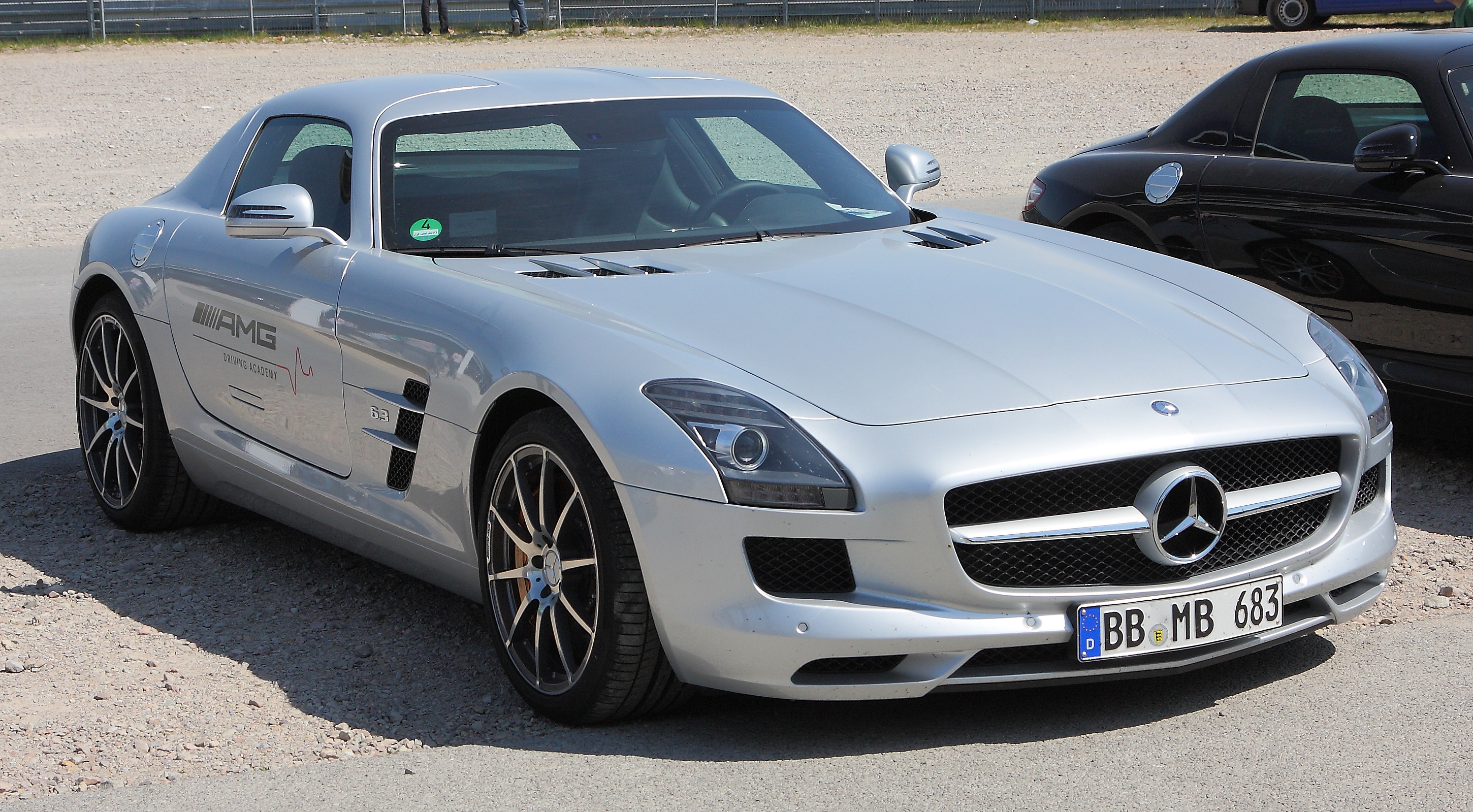 Mercedes-Benz SLS amk