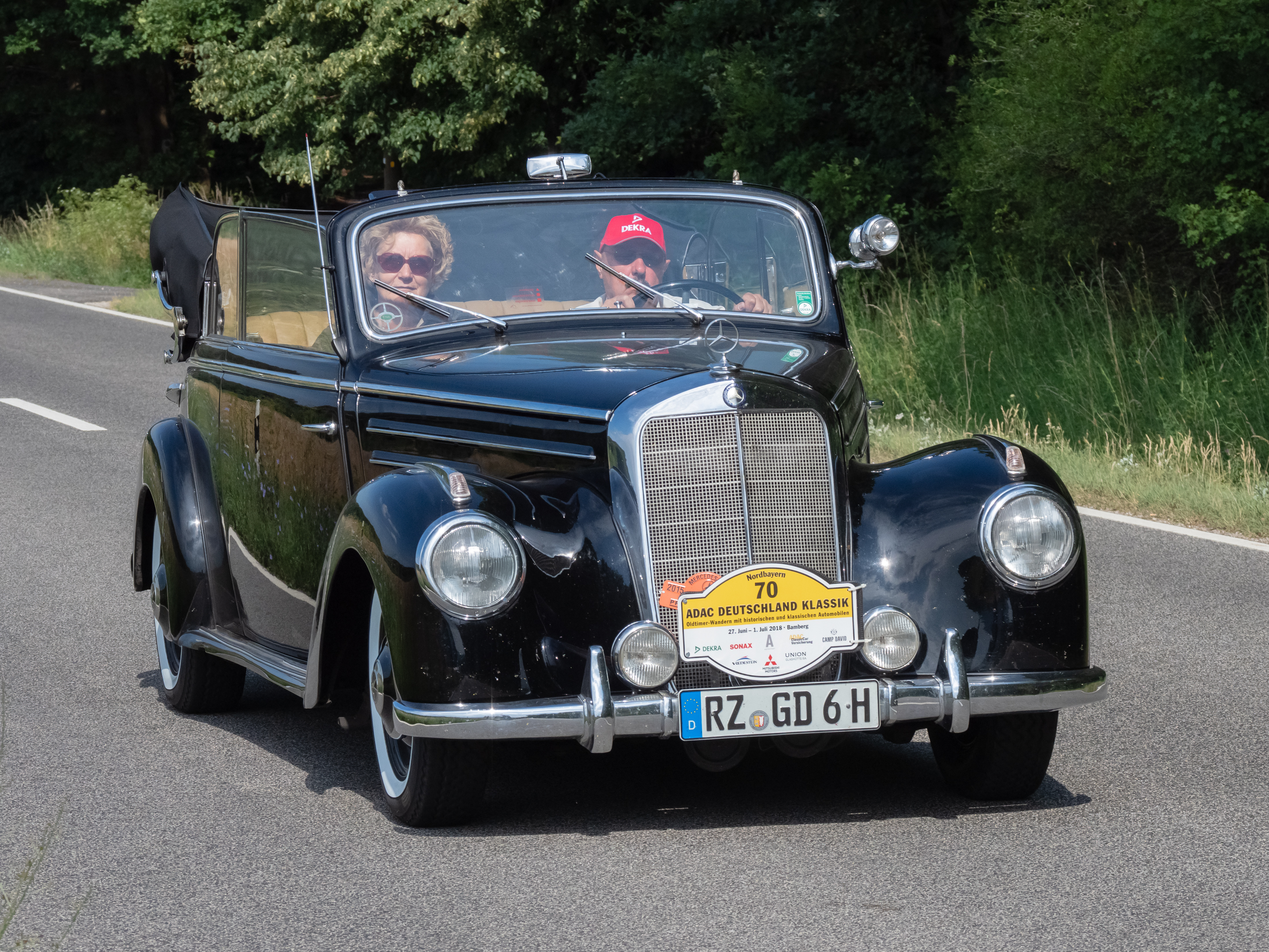 Mercedes-Benz 220 Cabriolet B (W 187) 6280149