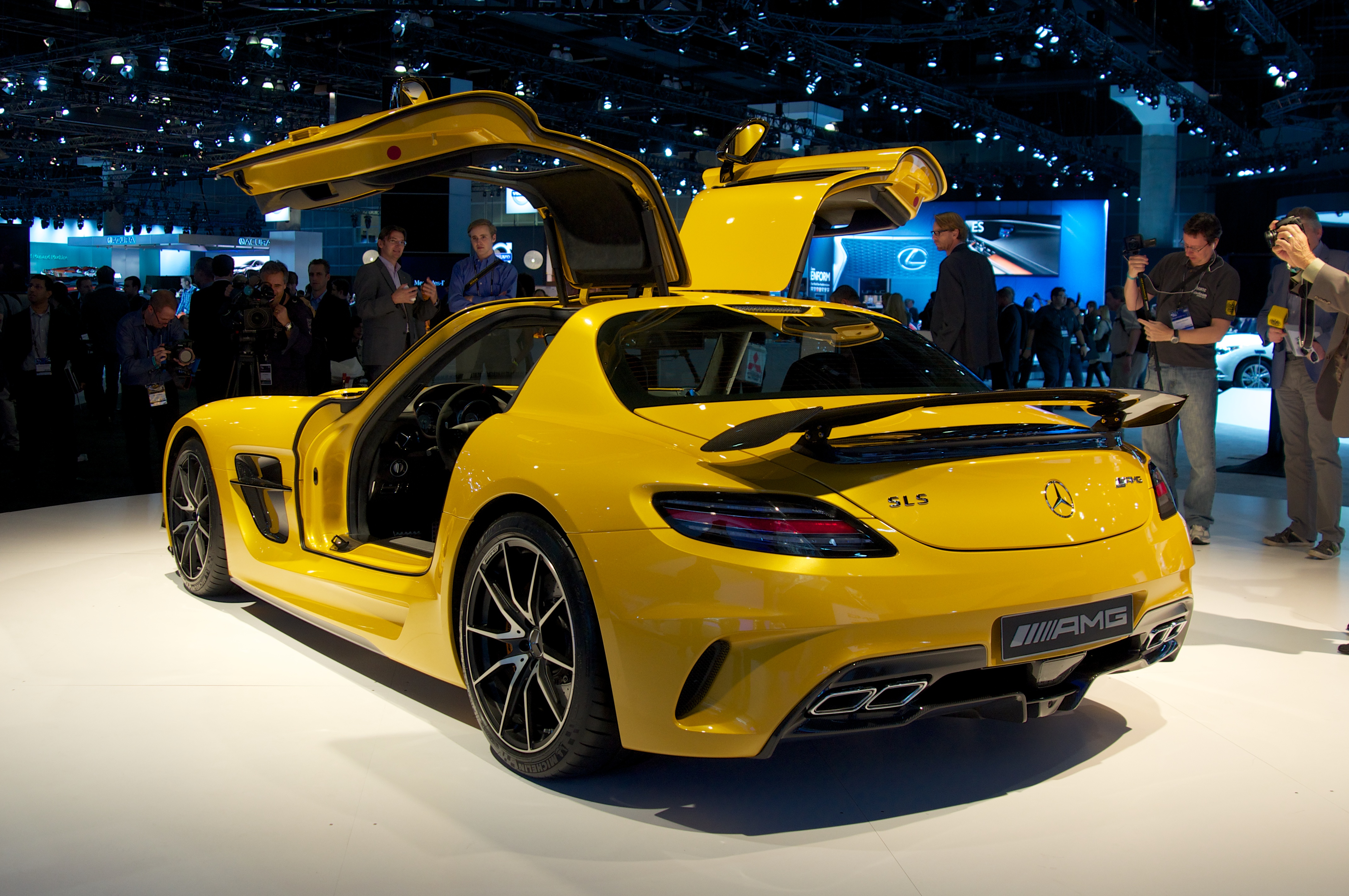 Mercedes Benz AMG SLS Black (8229780496)