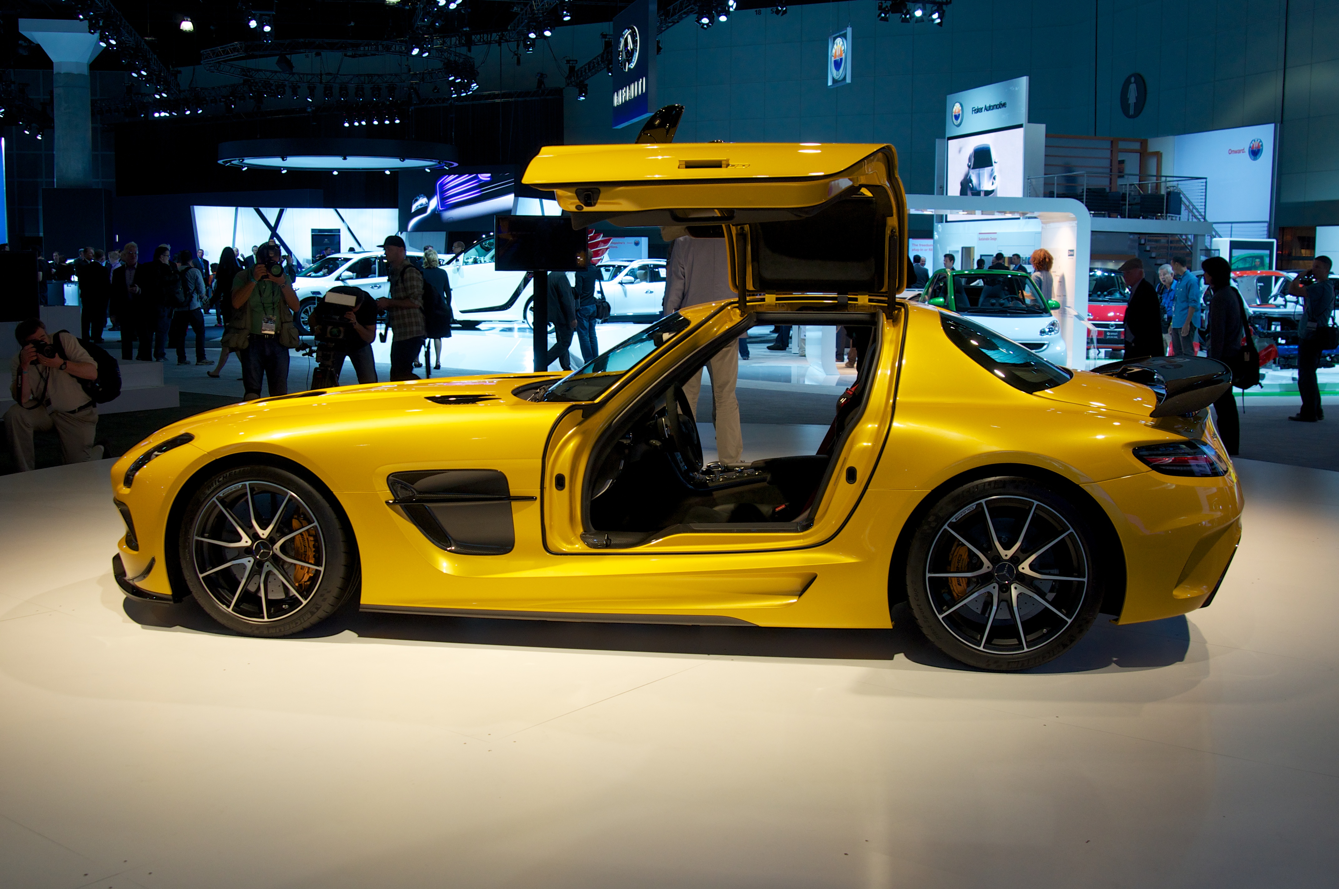 Mercedes Benz AMG SLS Black (8229781090)