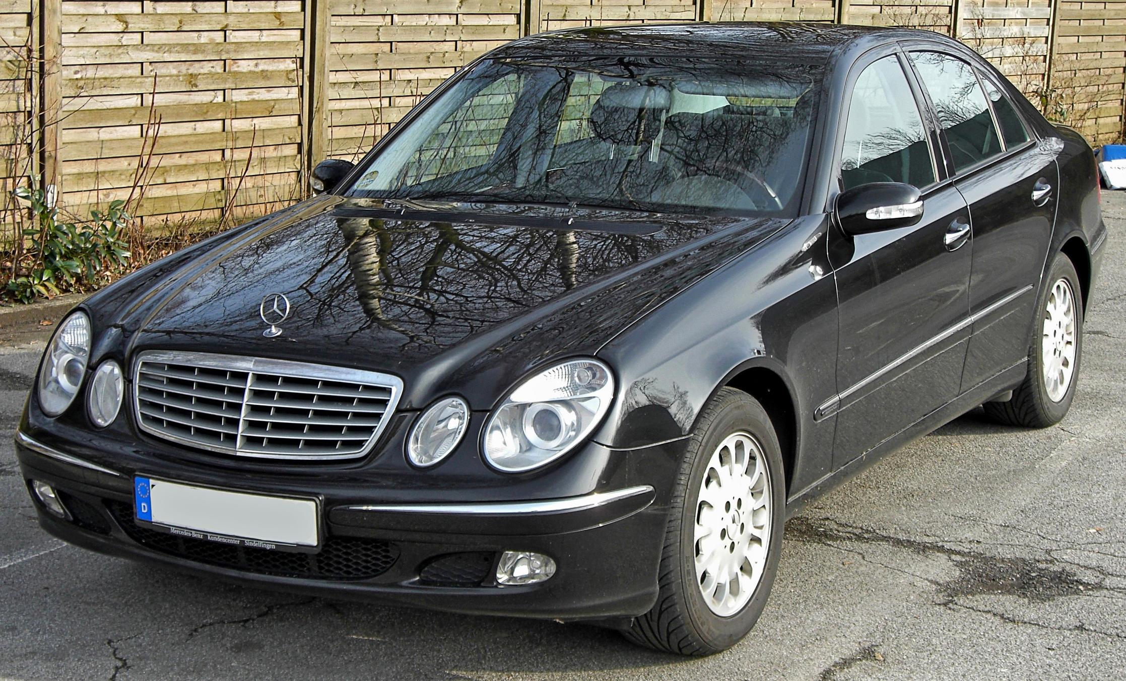 Mercedes E-Klasse 20090301 front