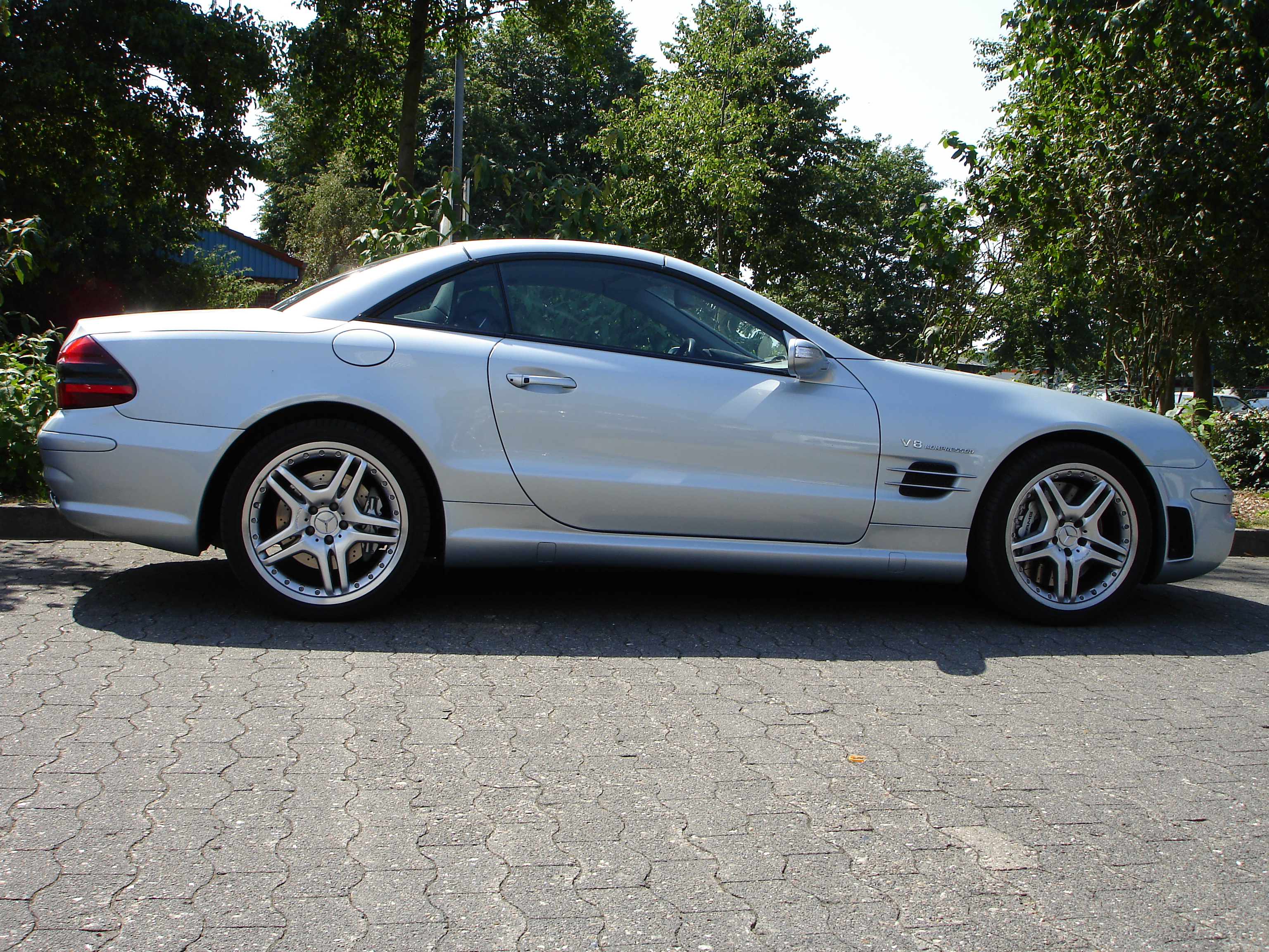 Mercedes SL 55 AMG side2