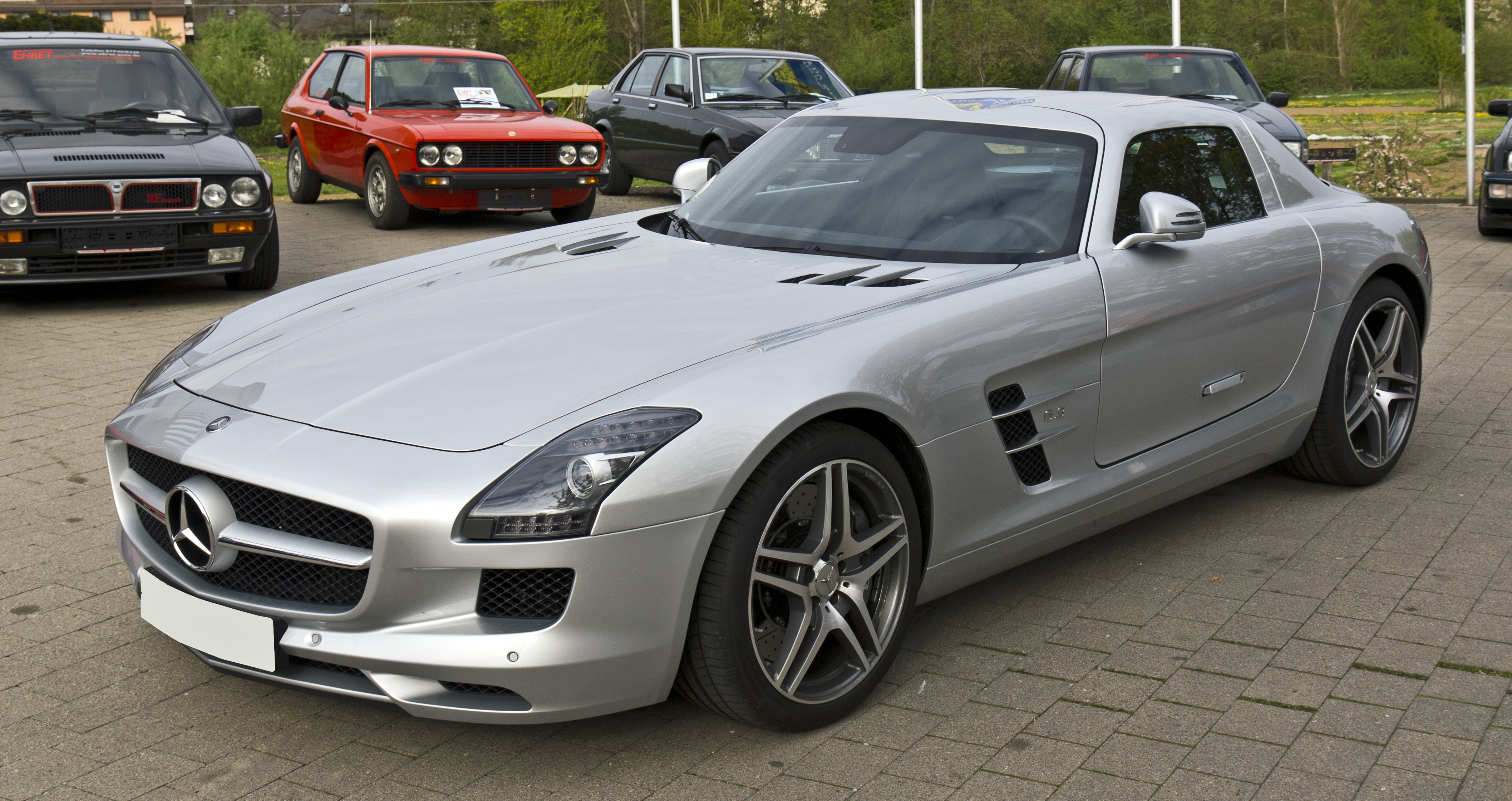 Mercedes SLS front 20110416