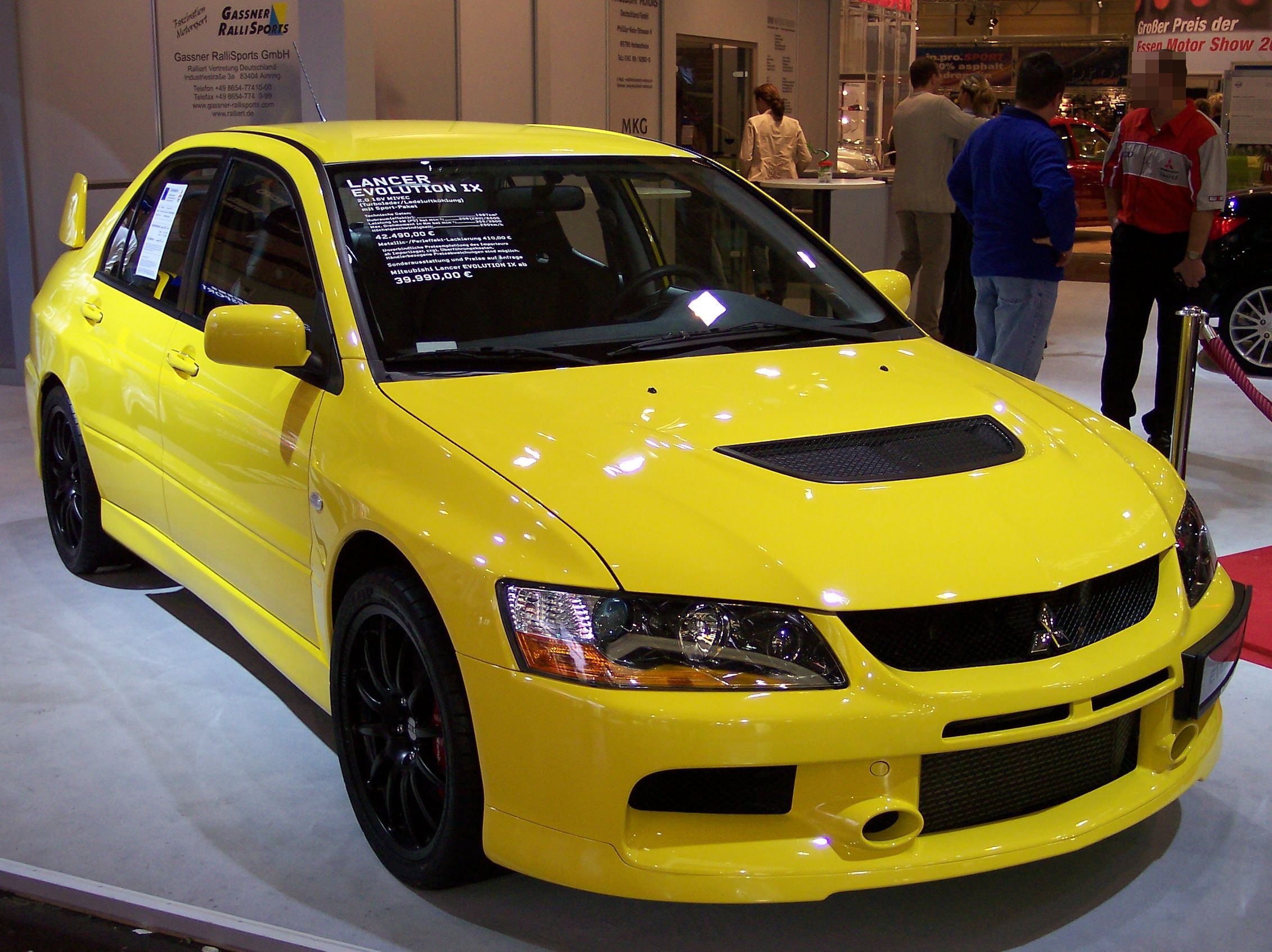 Mitsubishi Lancer Evolution IX yellow vr EMS