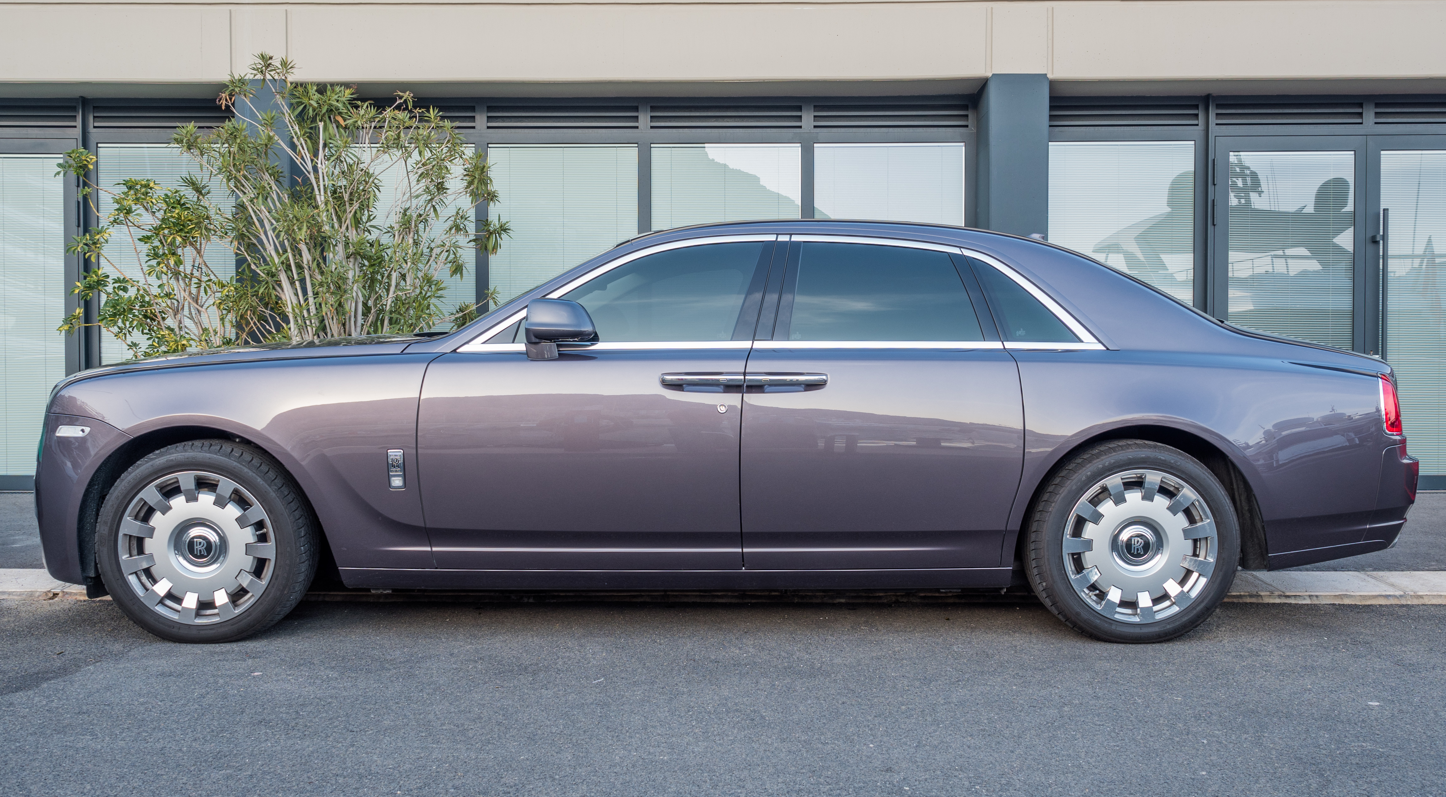 Monaco-Rolls-Royce-4071031