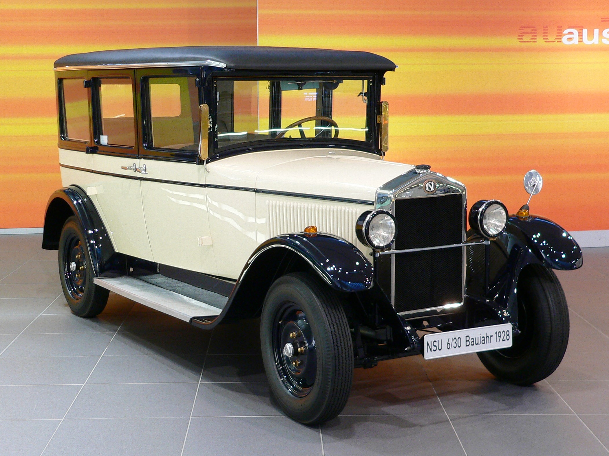 Neckarsulm-AudiForum-NSU-6-30