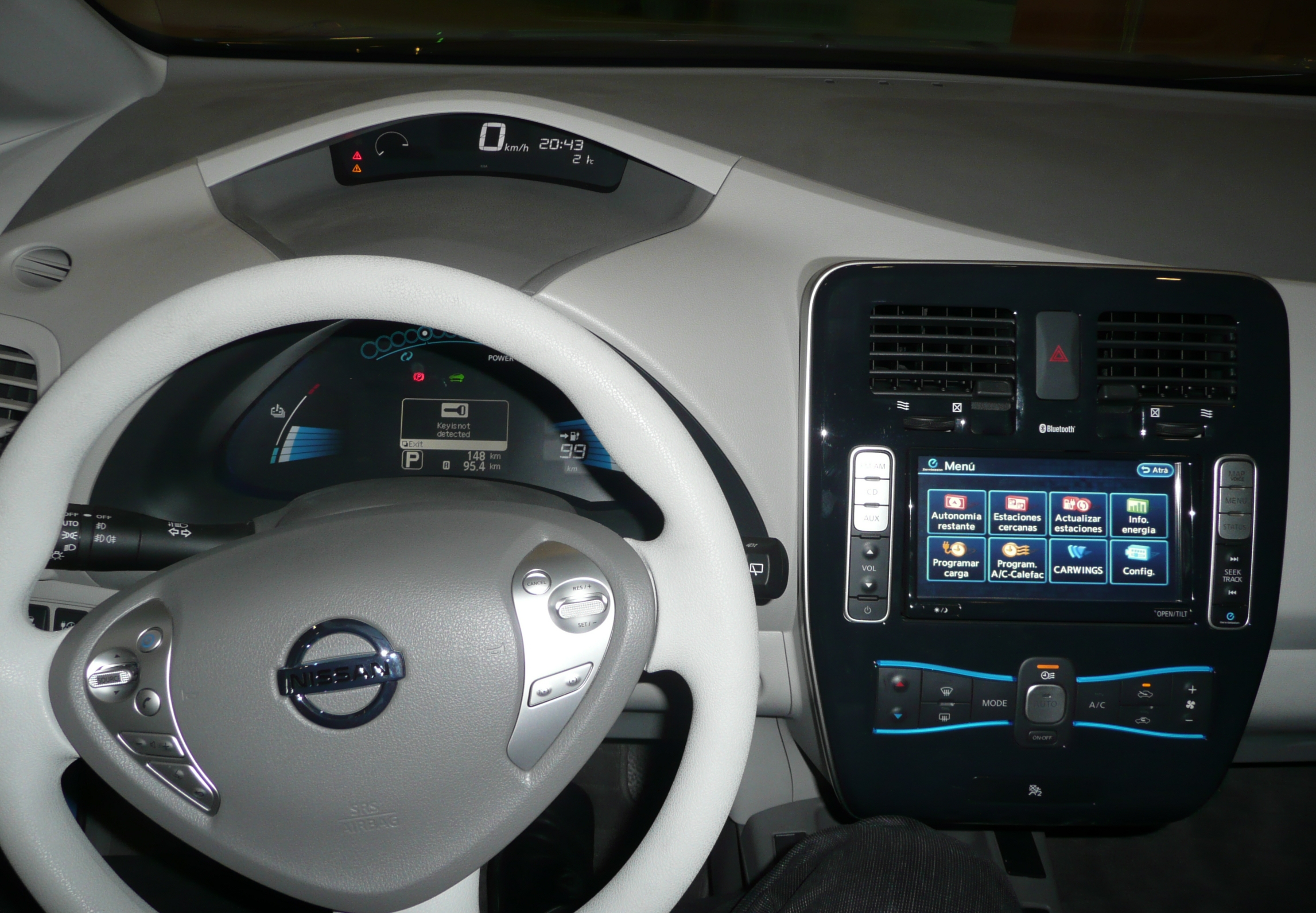 Nissan Leaf Dashboard