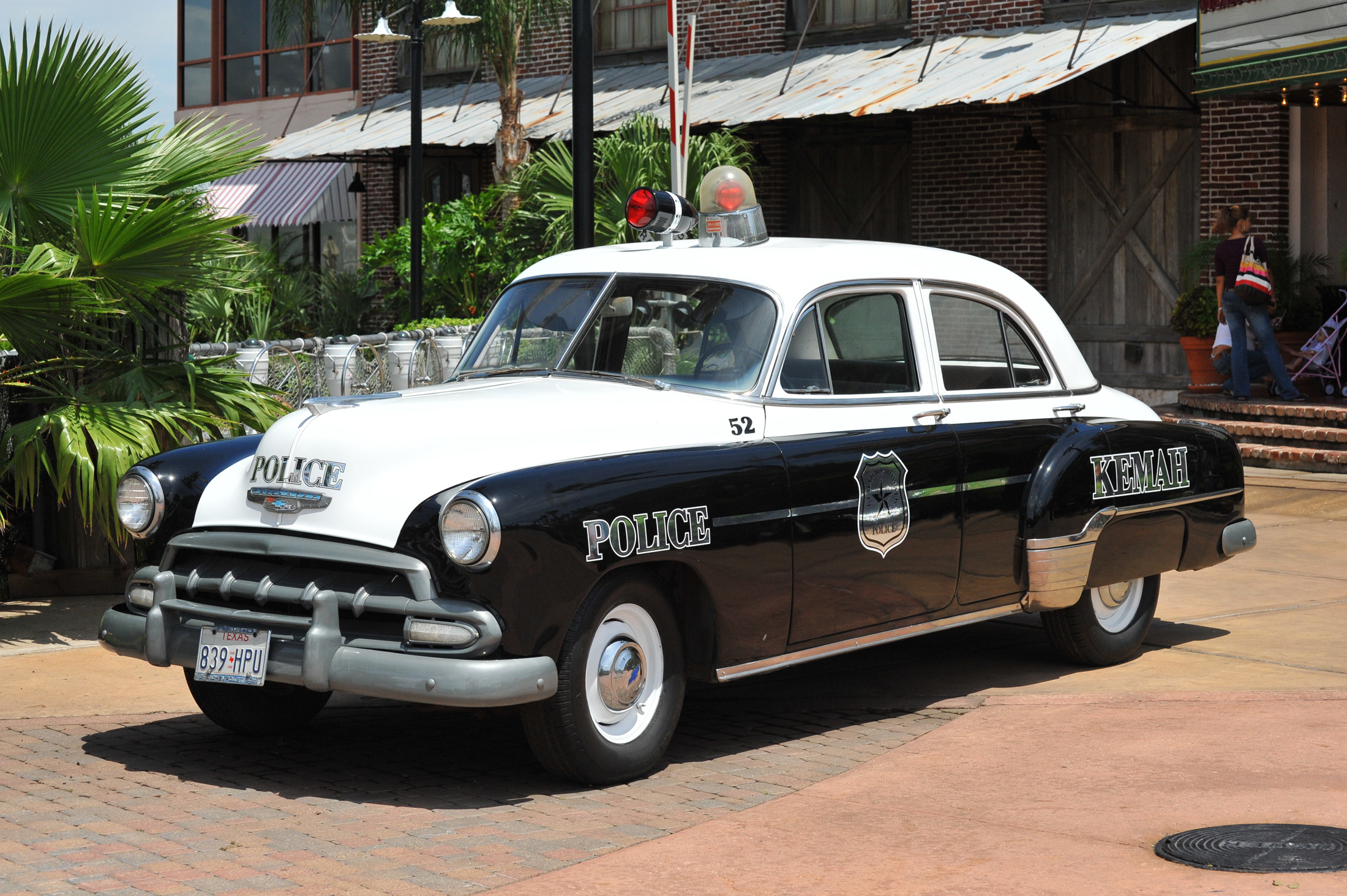 Old police car in Kemah