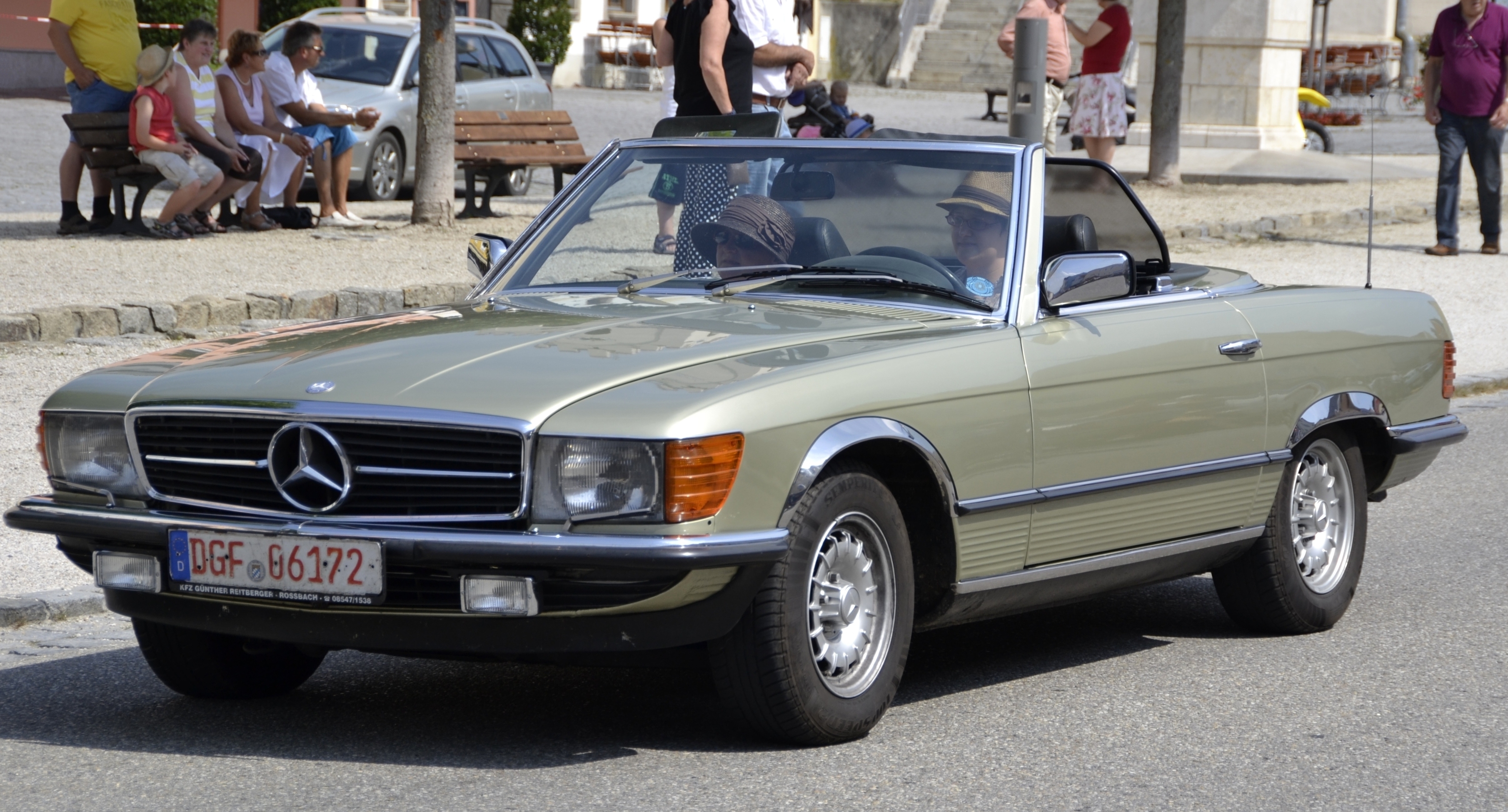 Oldtimerumzug Aidenbach 2013-08-18 - Mercedes-benz Cabrio