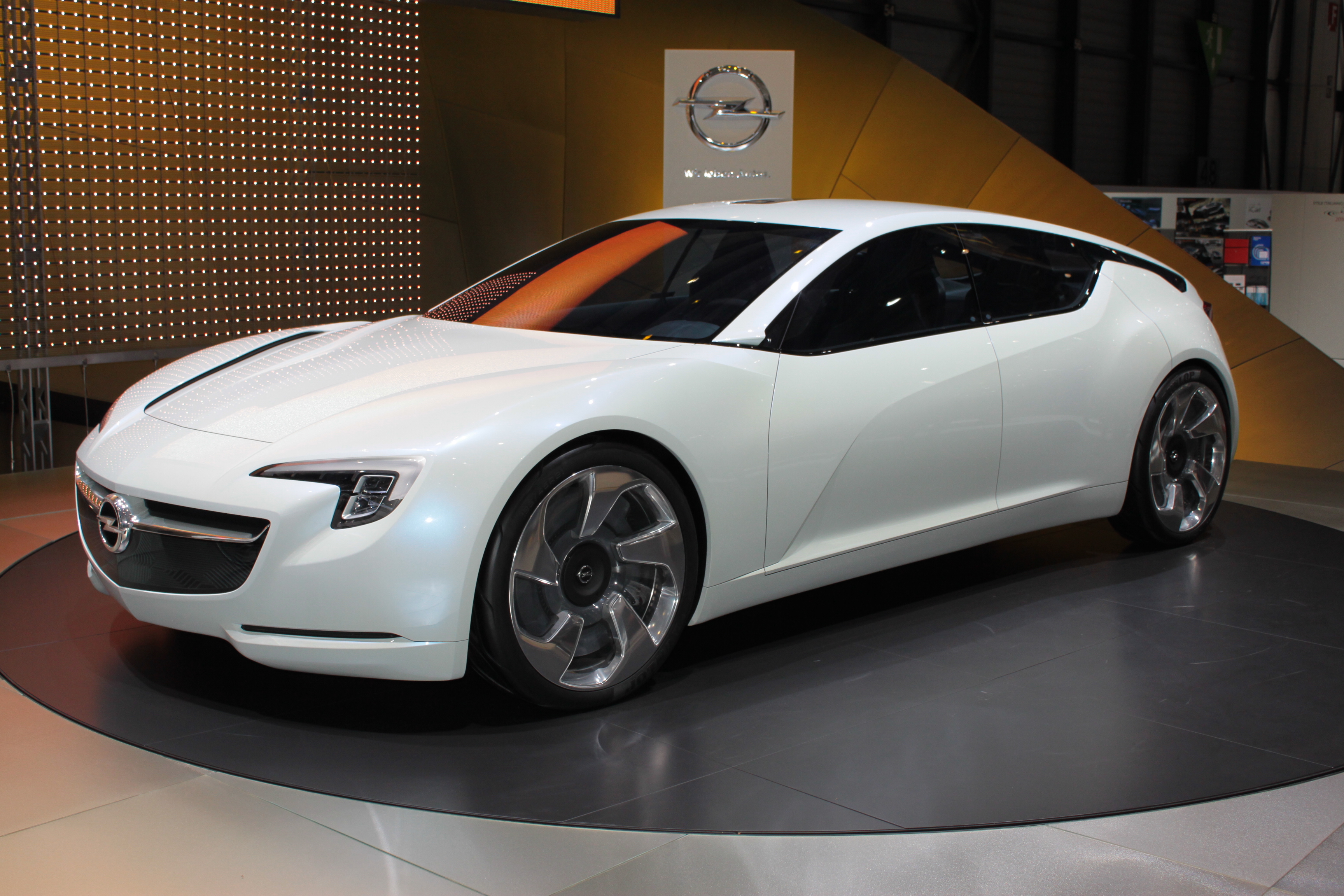 Opel Flextreme GTE (76)