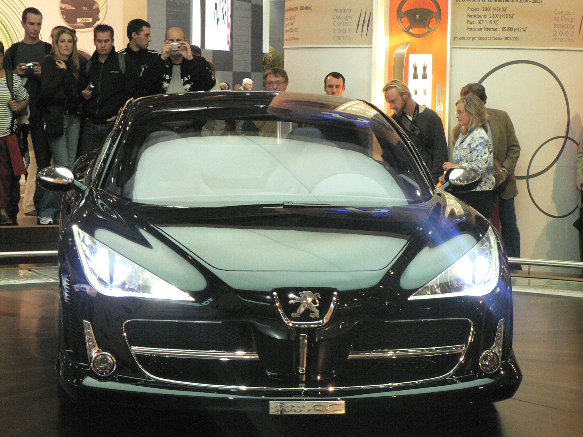 Peugeot908RC16