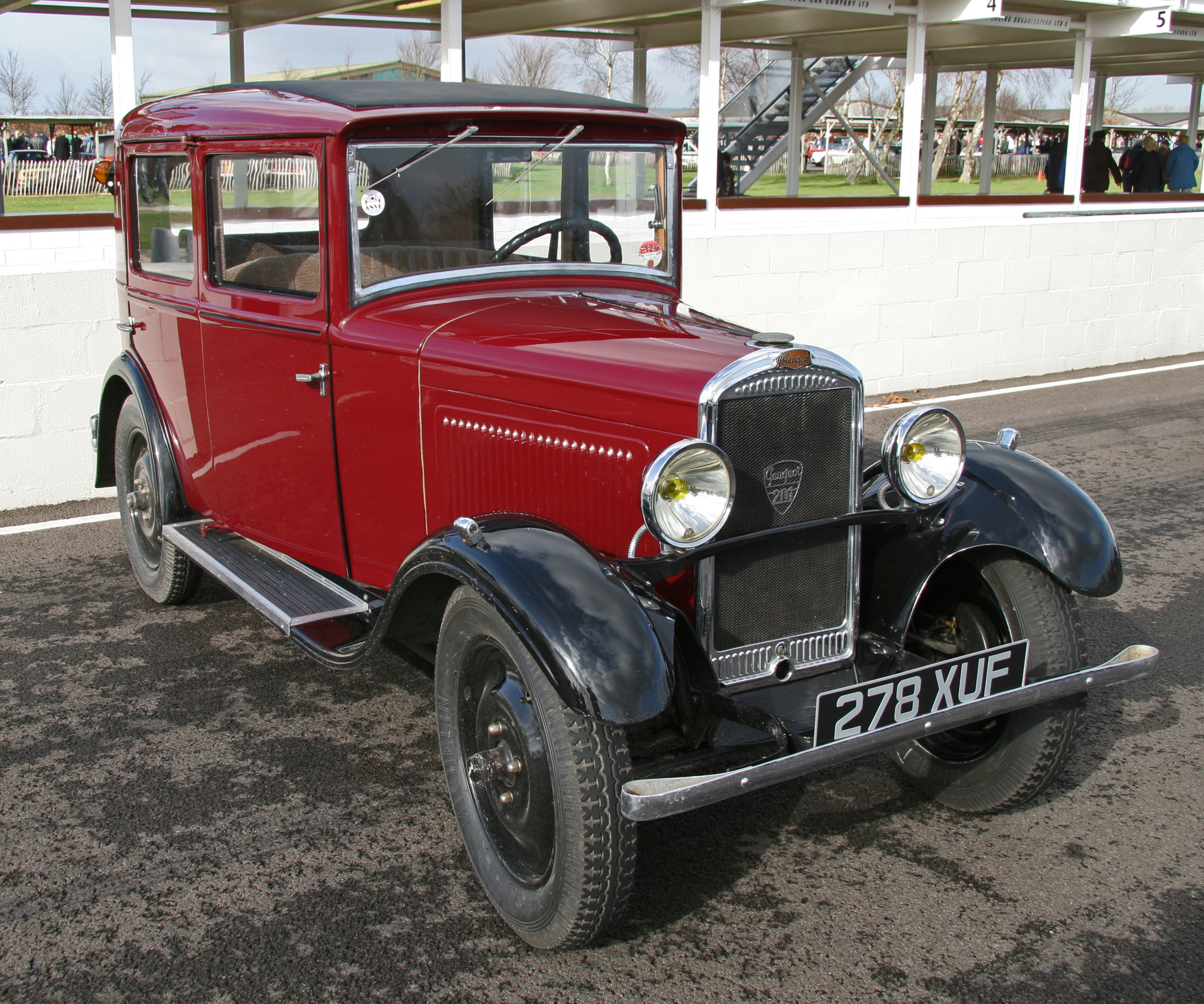 Peugeot 201 - Flickr - exfordy (1)