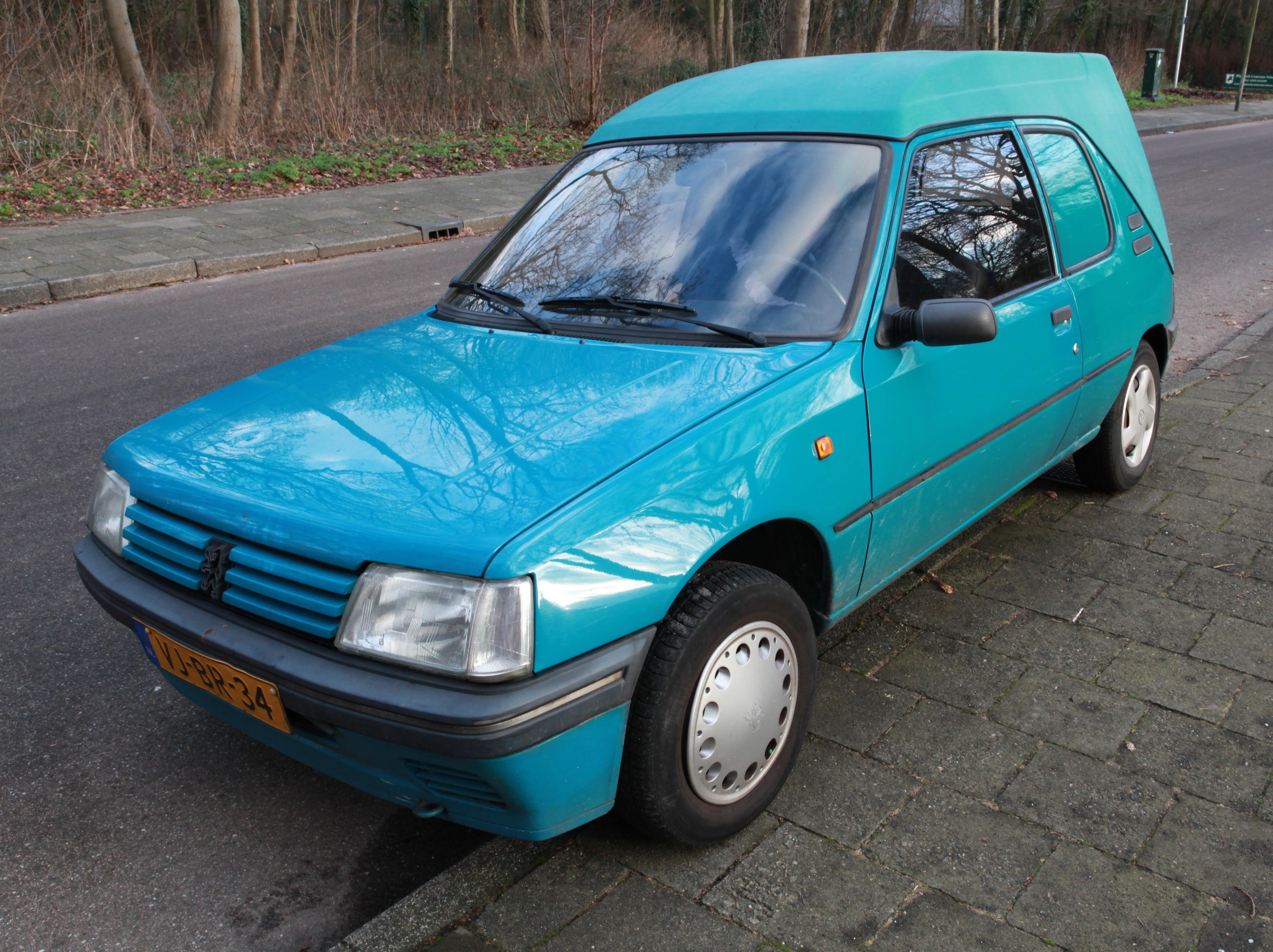 Peugeot 205 Comm. 1.8D Terberg