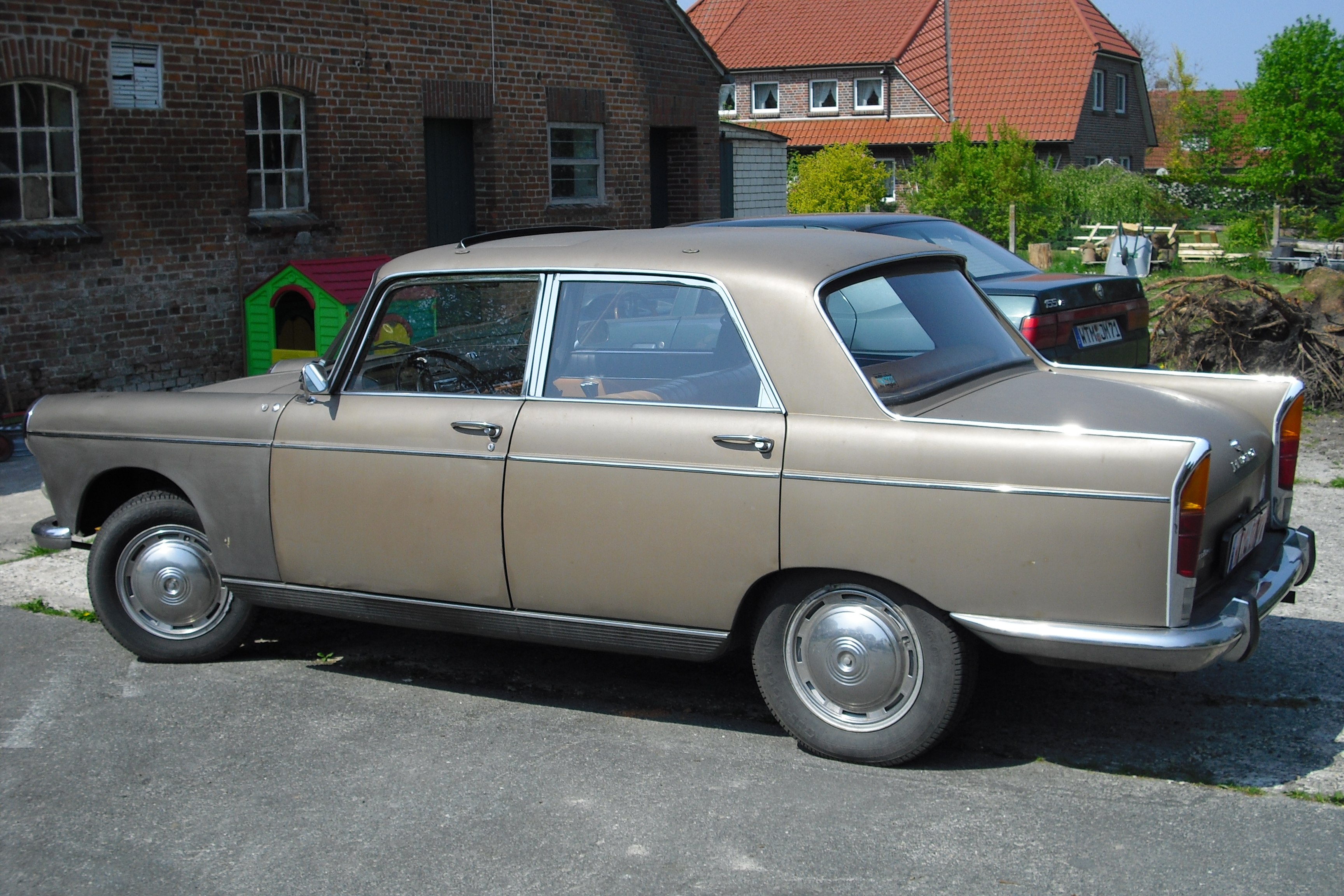 Peugeot 404 injektion