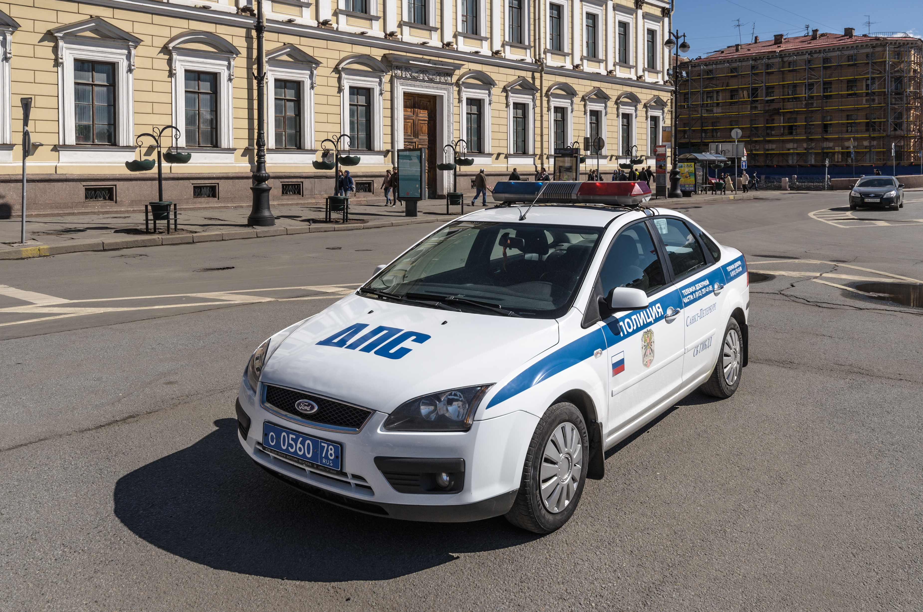 Police Car in SPB