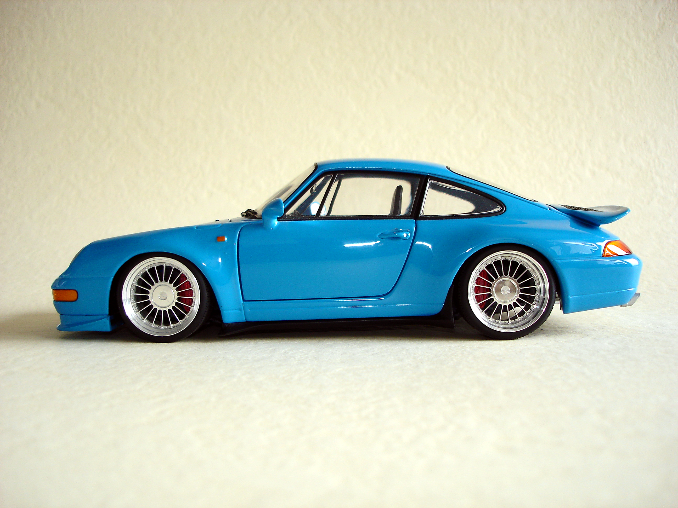 Porsche-911-rs-tuning
