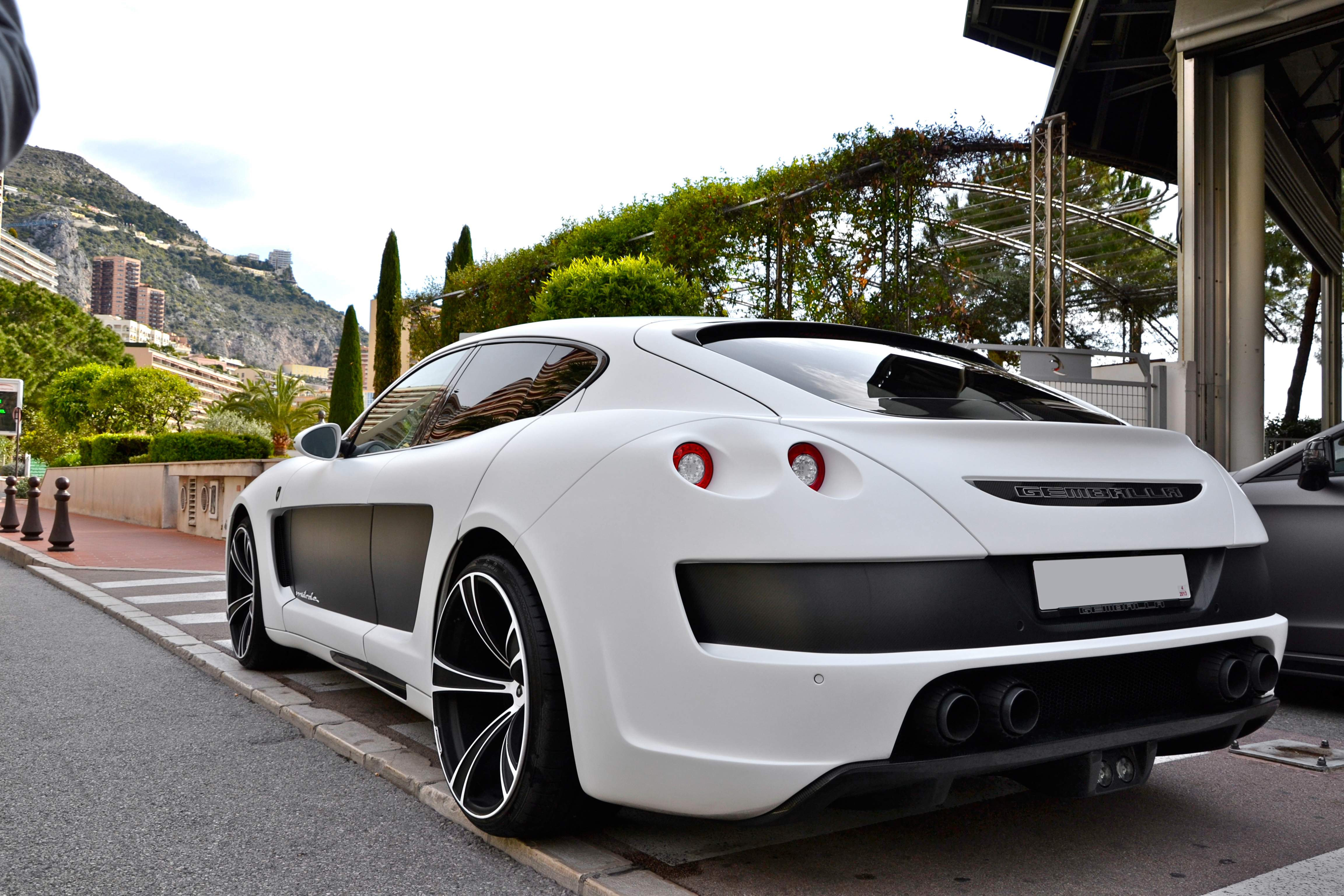 Porsche Panamera Gemballa Mistrale (7242647328)